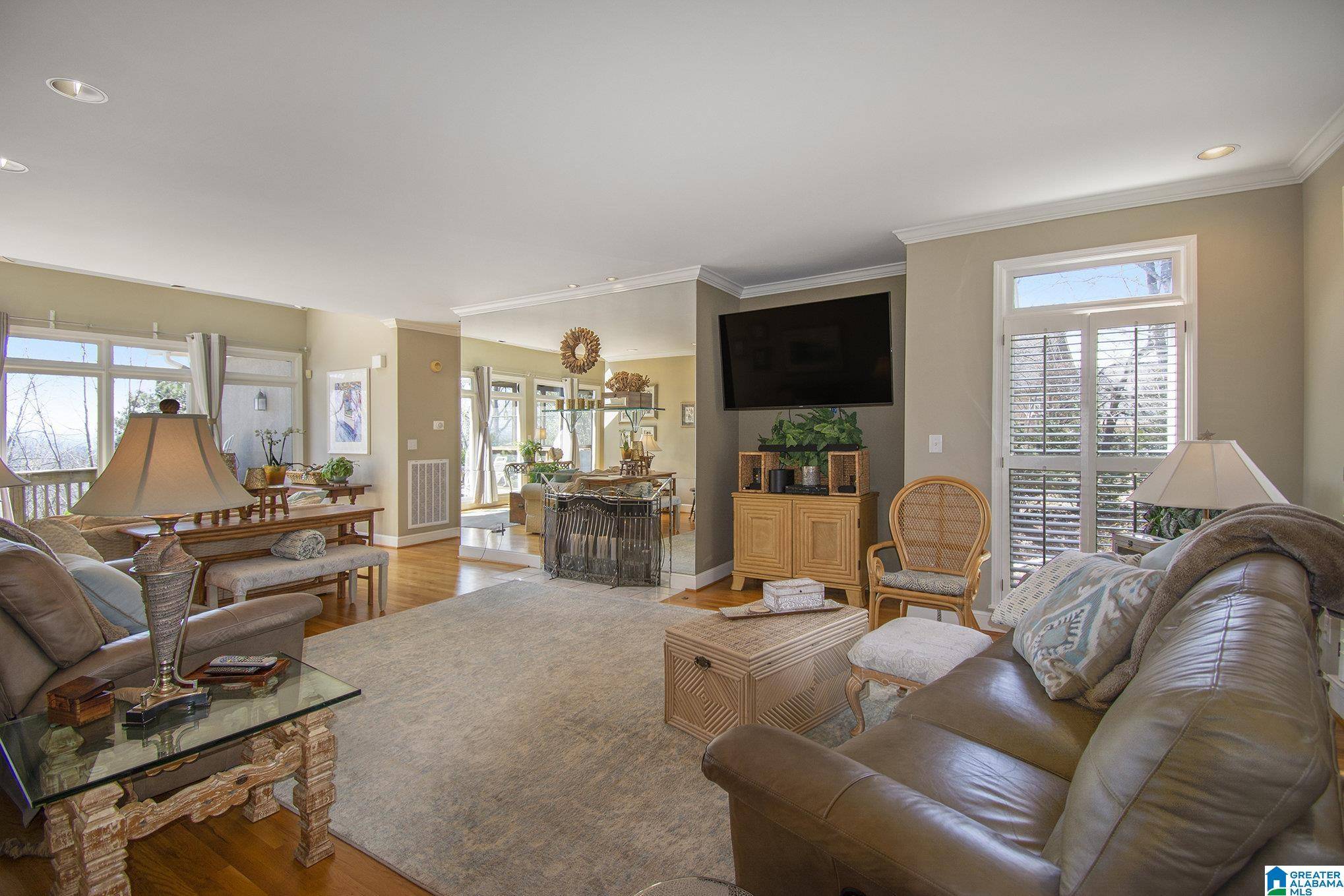 Hoover, AL 35244,1728 SOUTHPOINTE DRIVE