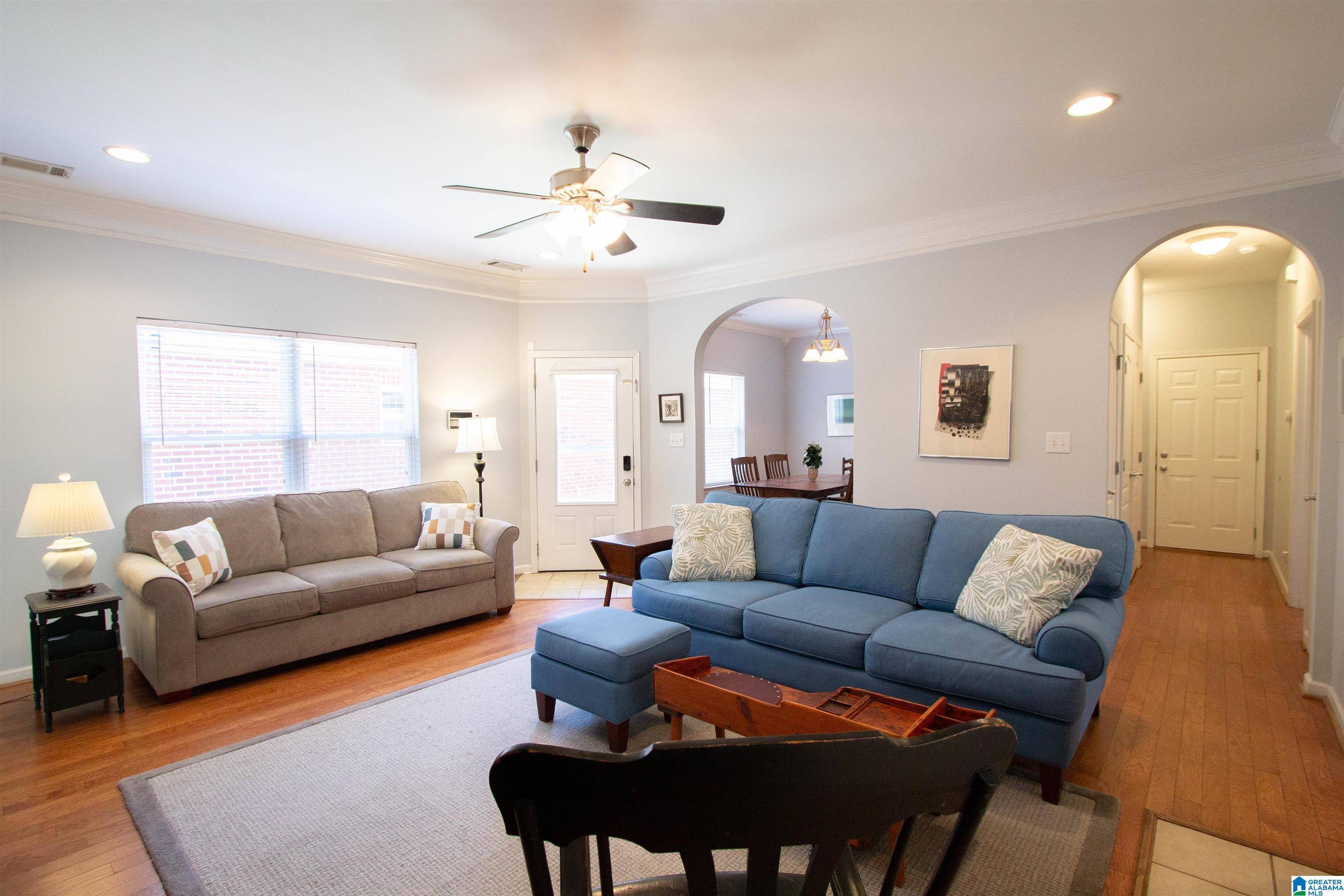 Birmingham, AL 35211,255 OXMOOR PLACE