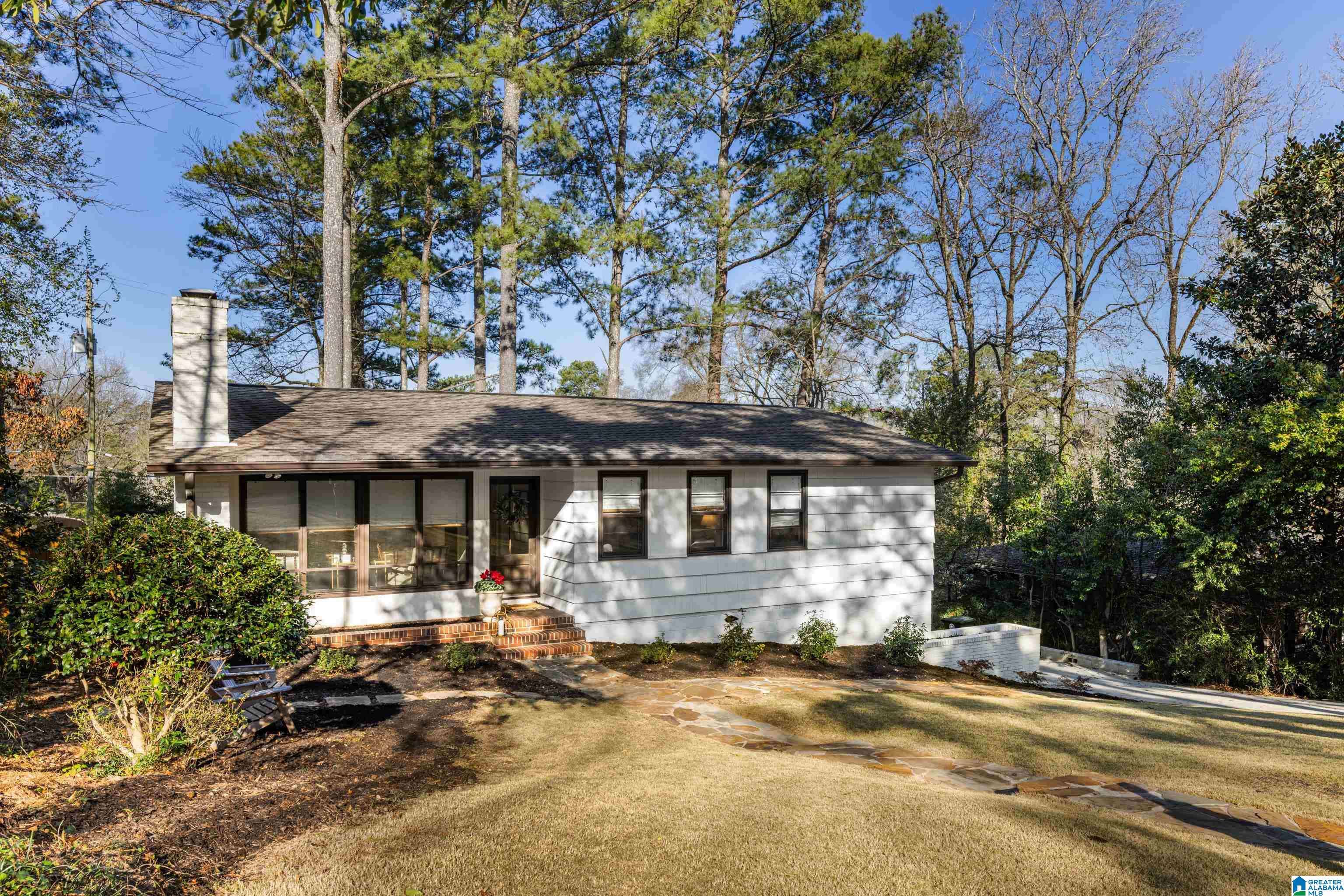Birmingham, AL 35213,140 GLENVIEW DRIVE