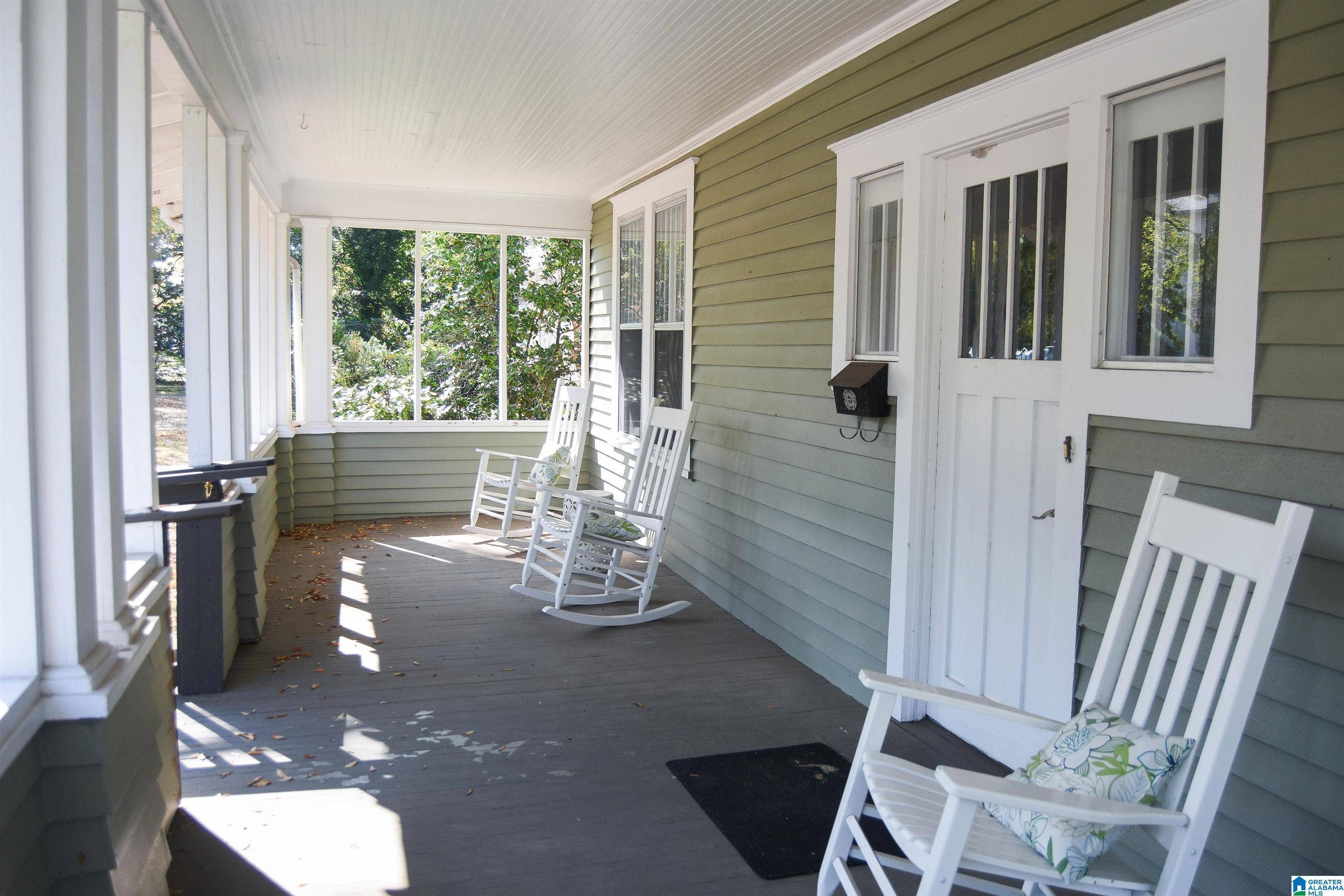 Anniston, AL 36207,1430 CHRISTINE AVENUE