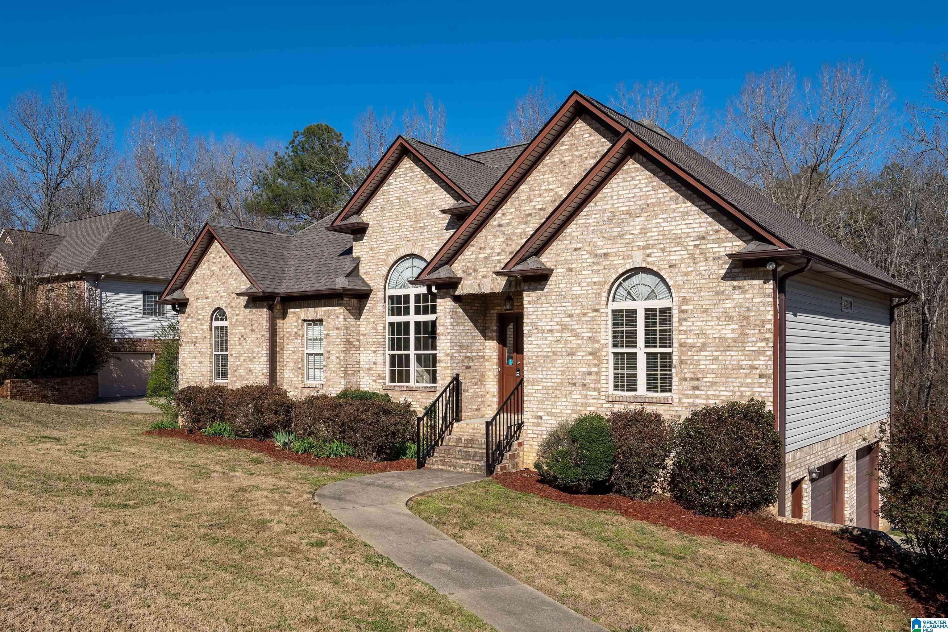 Odenville, AL 35120,260 HAWKS BEND LANE