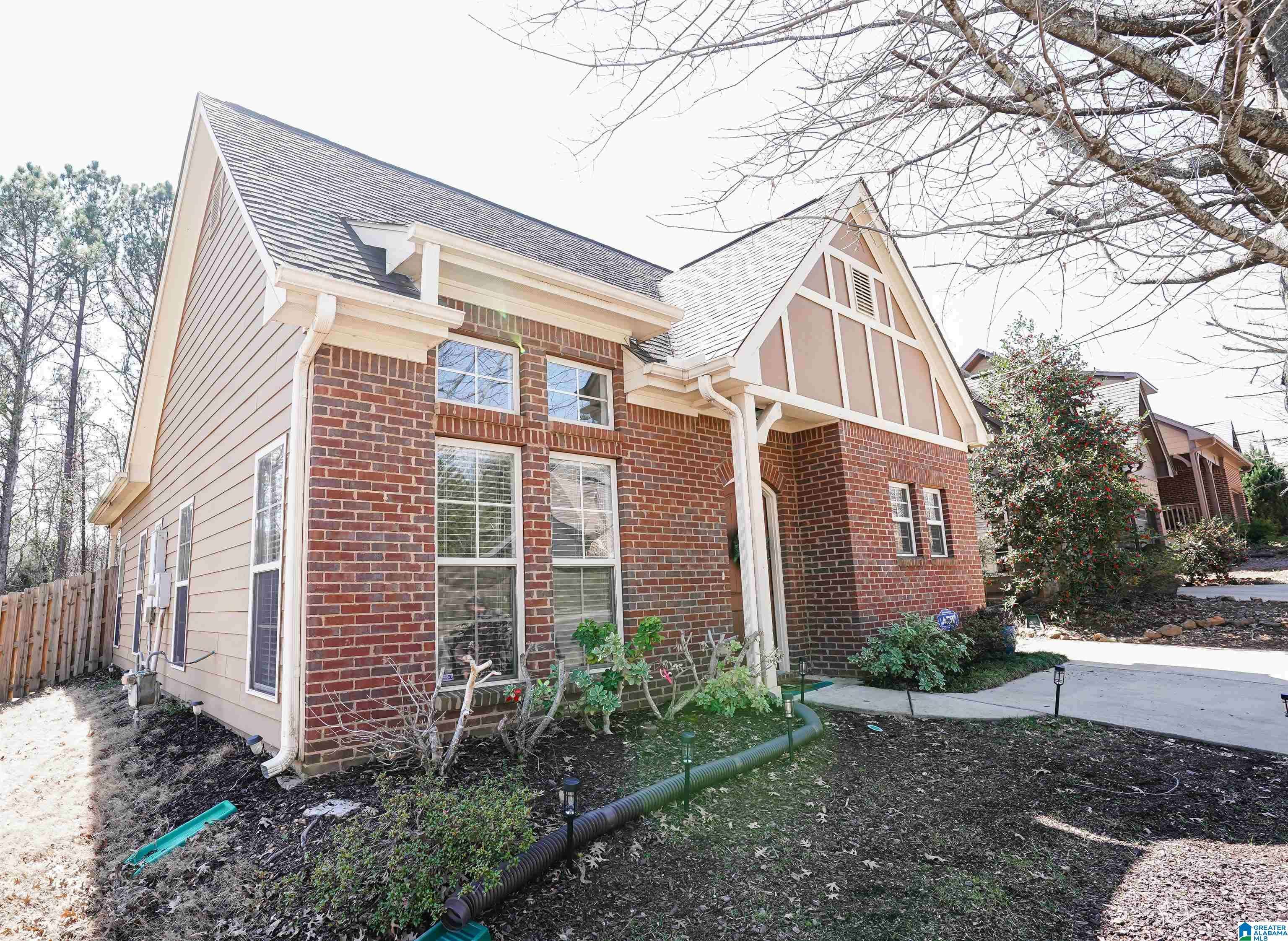 Birmingham, AL 35211,113 KINGSTON COURT