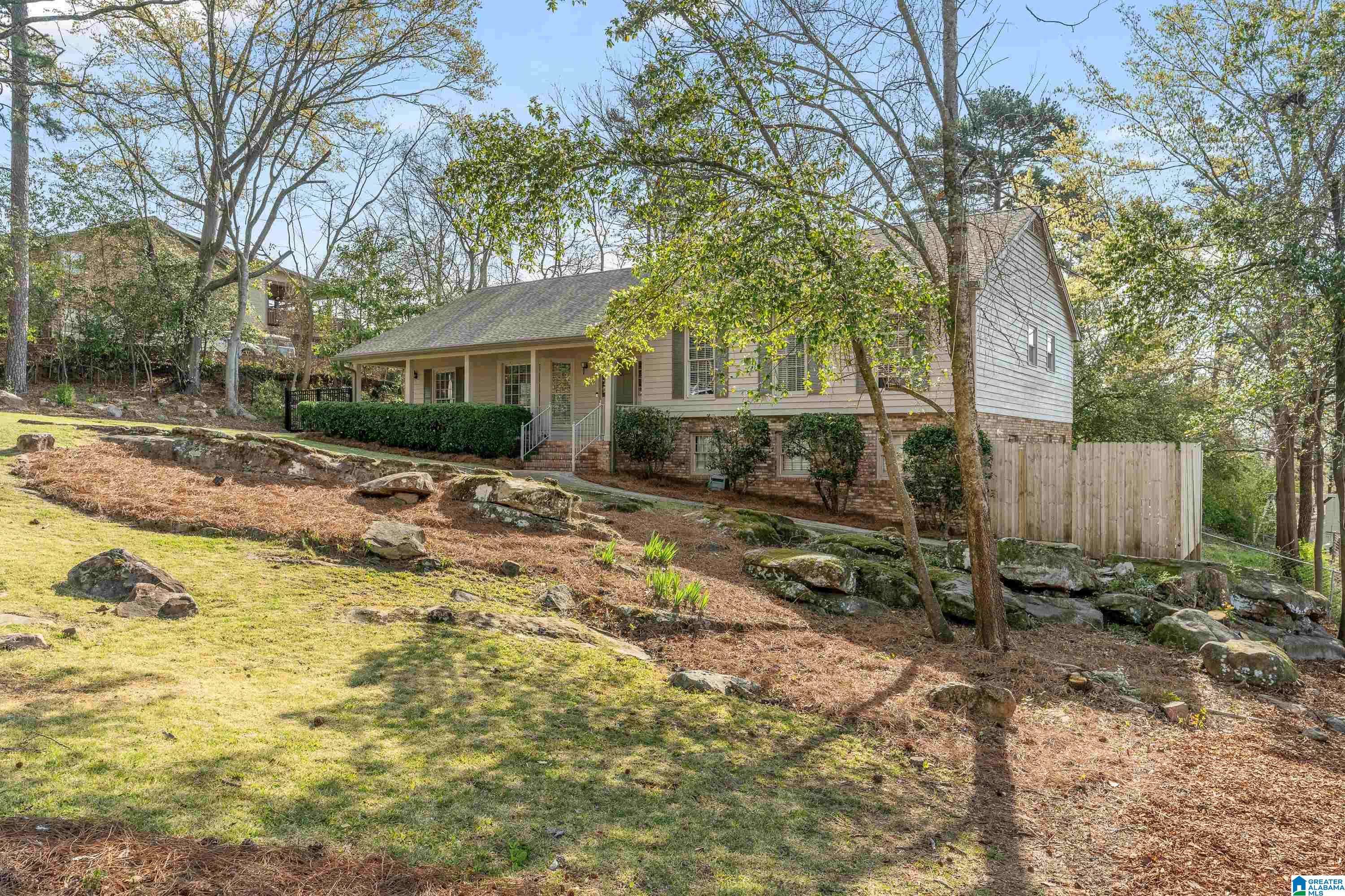 Mountain Brook, AL 35223,3561 WESTBURY ROAD