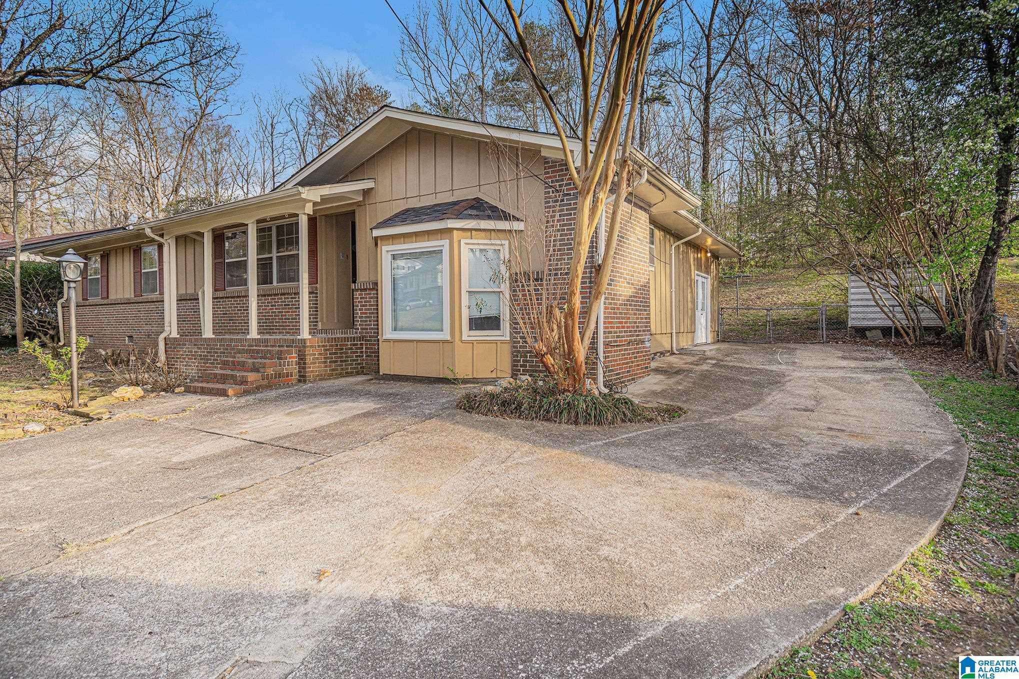 Center Point, AL 35215,309 26TH AVENUE NE