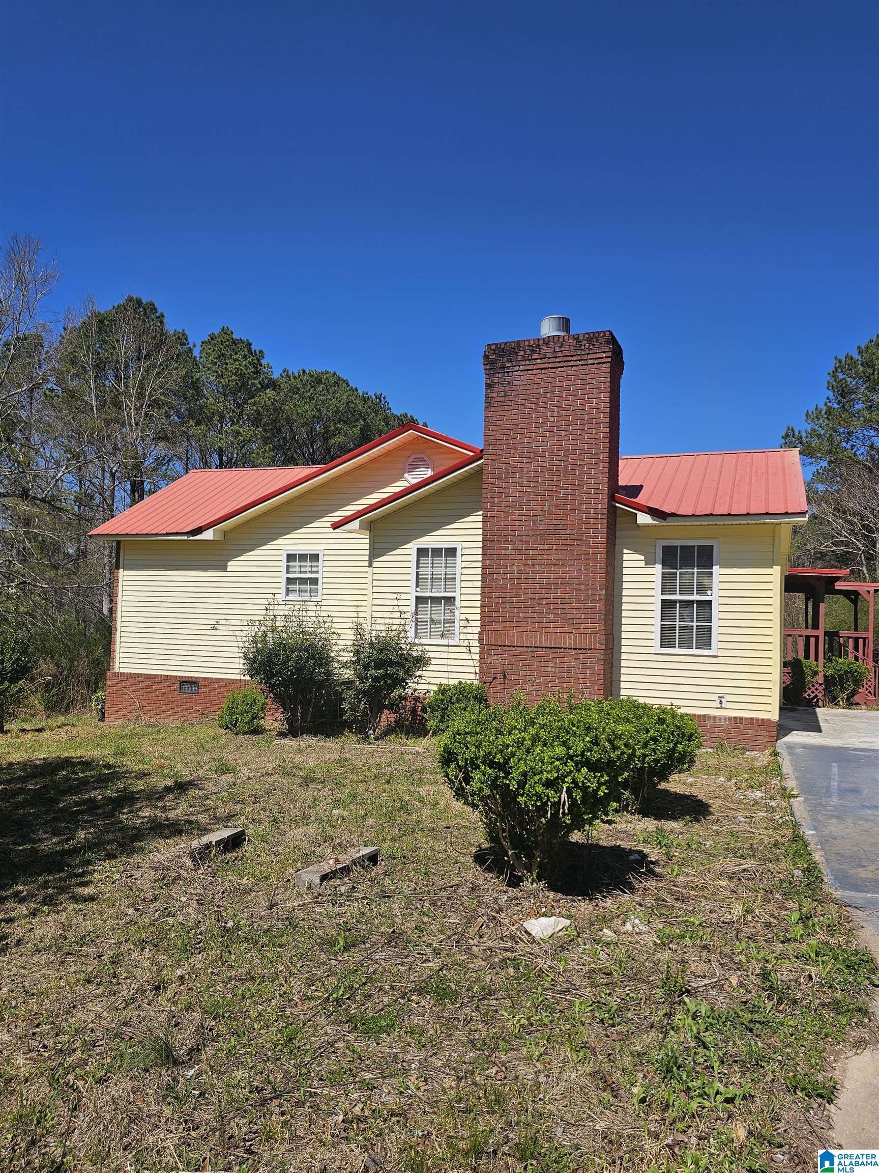 Talladega, AL 35160,48 ESTELLE LANE