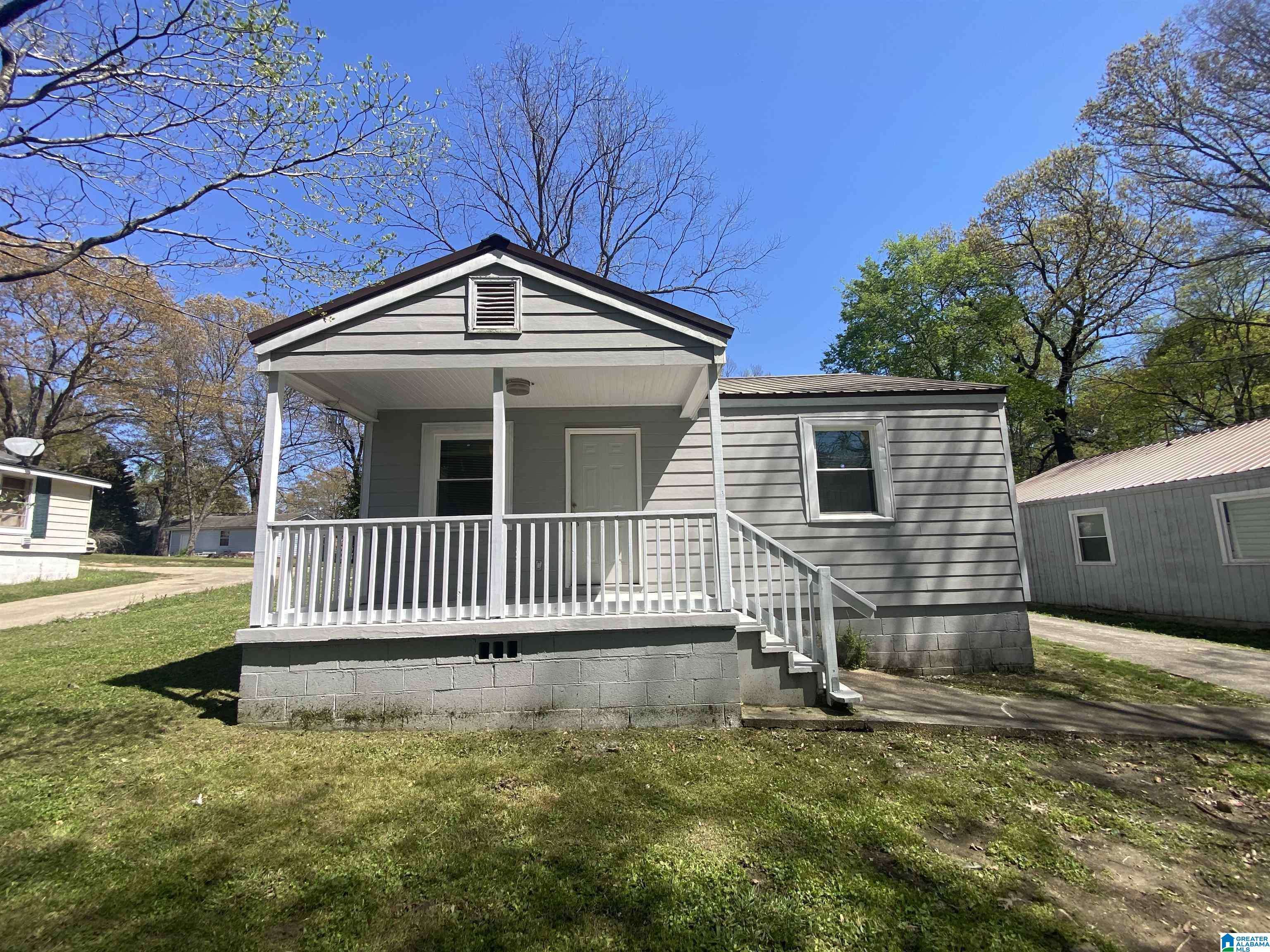 Adamsville, AL 35005,3820 OAKWOOD DRIVE