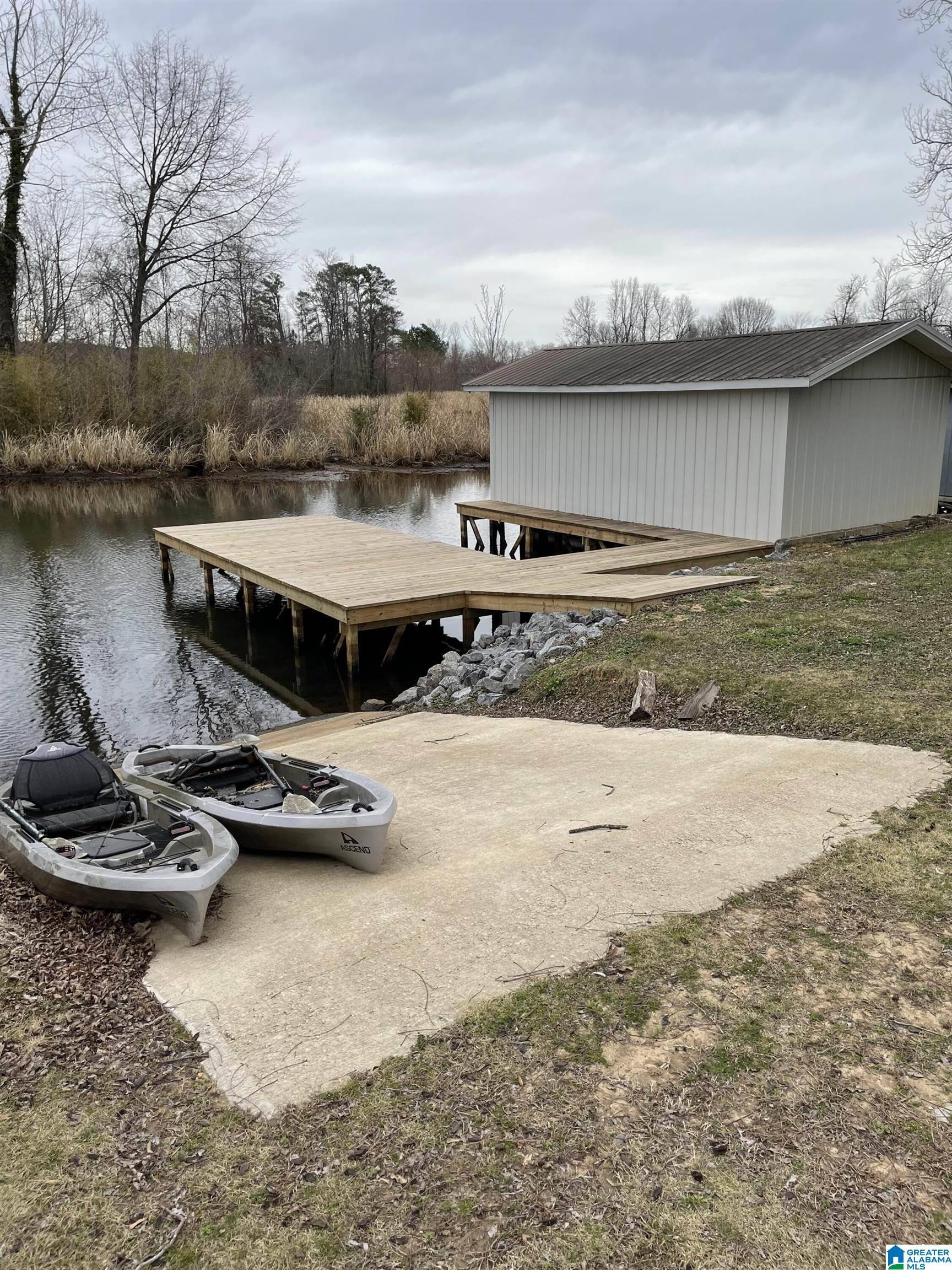 Guntersville, AL 35976,375 WARRENTON SHORES DRIVE
