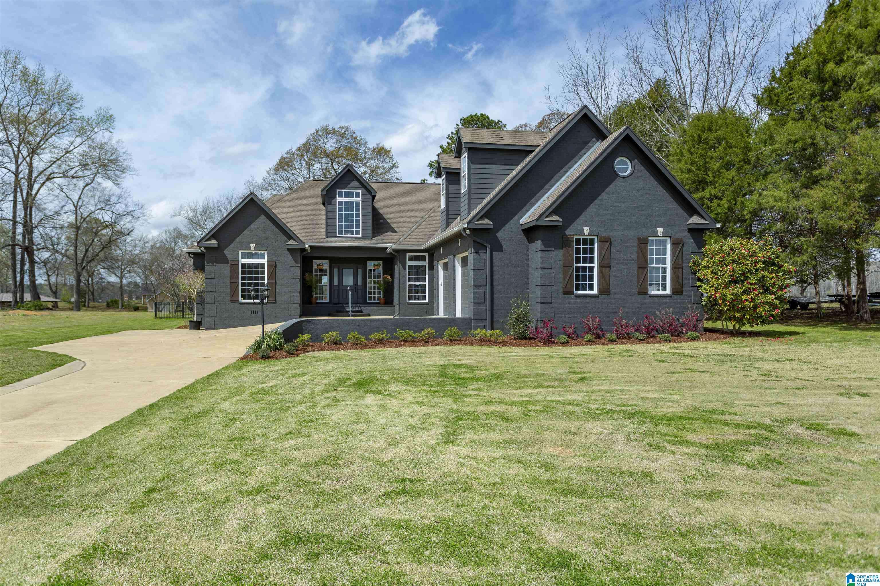Sylacauga, AL 35151,99 HILTON DRIVE