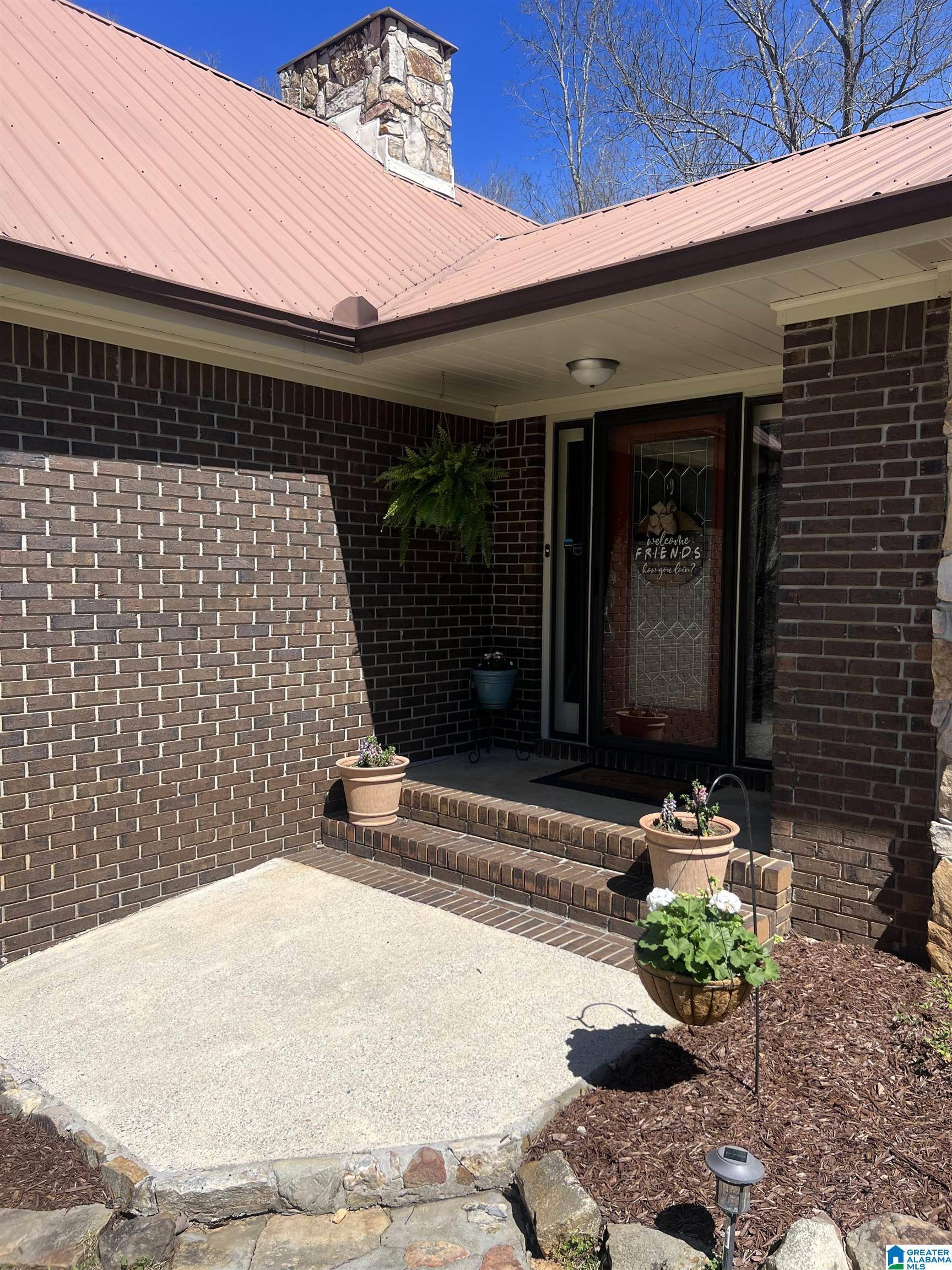 Pell City, AL 35128,705 MOUNTAIN TOP LOOP ROAD