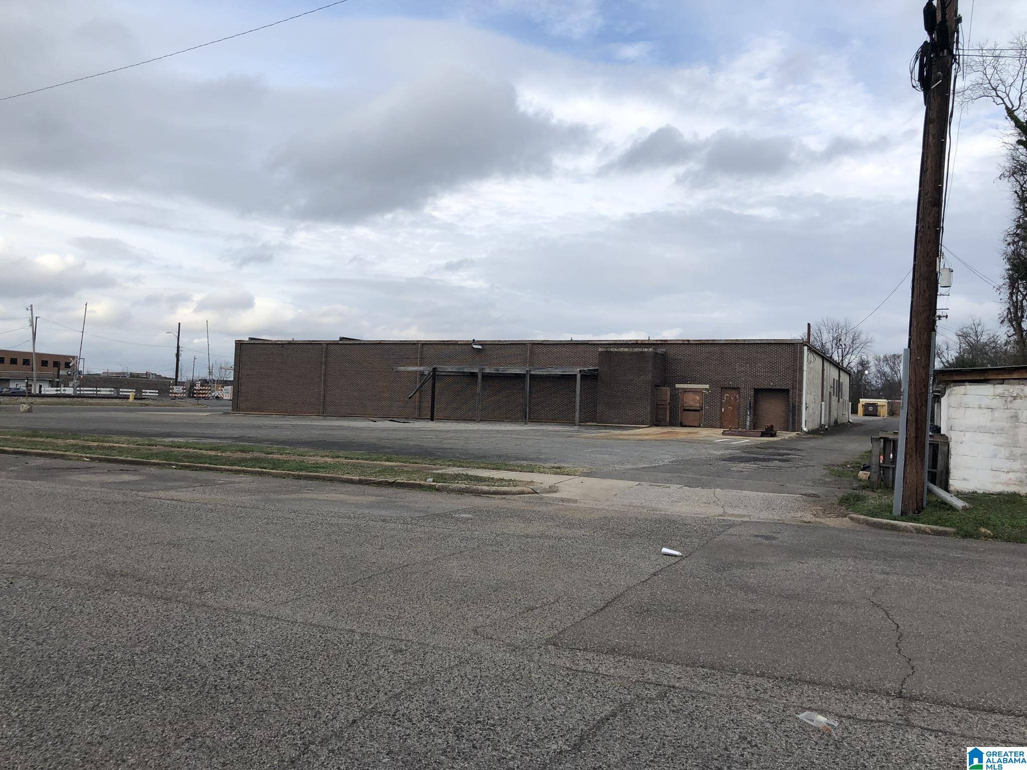 Bessemer, AL 35020,1809 CAROLINA AVENUE