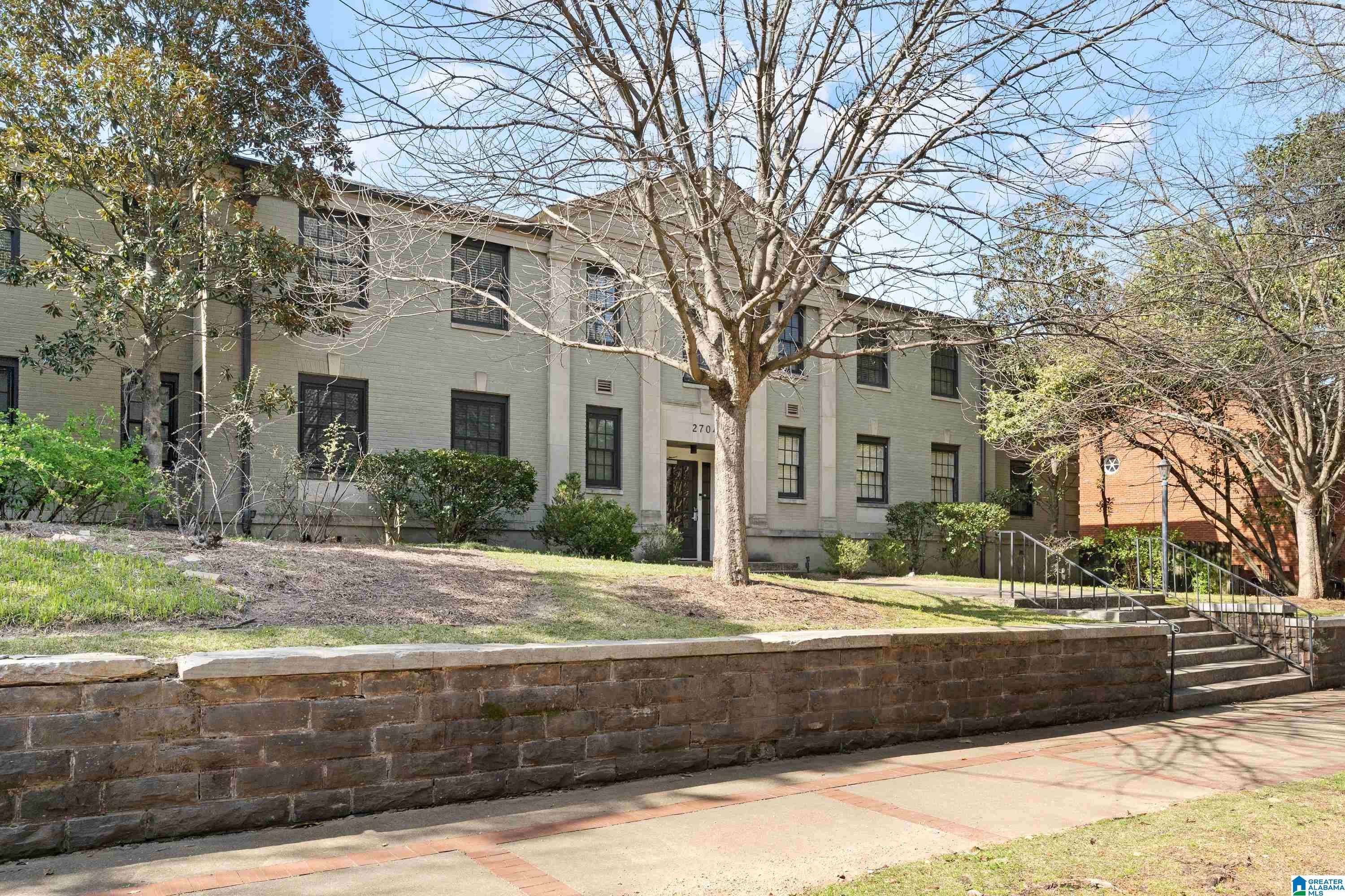 Birmingham, AL 35205,2704 HIGHLAND AVENUE S #201