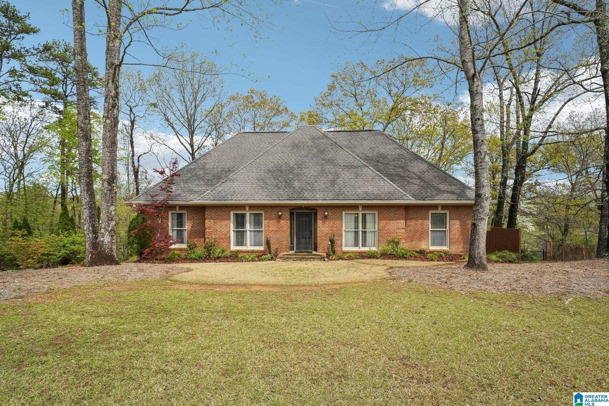 Leeds, AL 35094,995 DIANE STREET