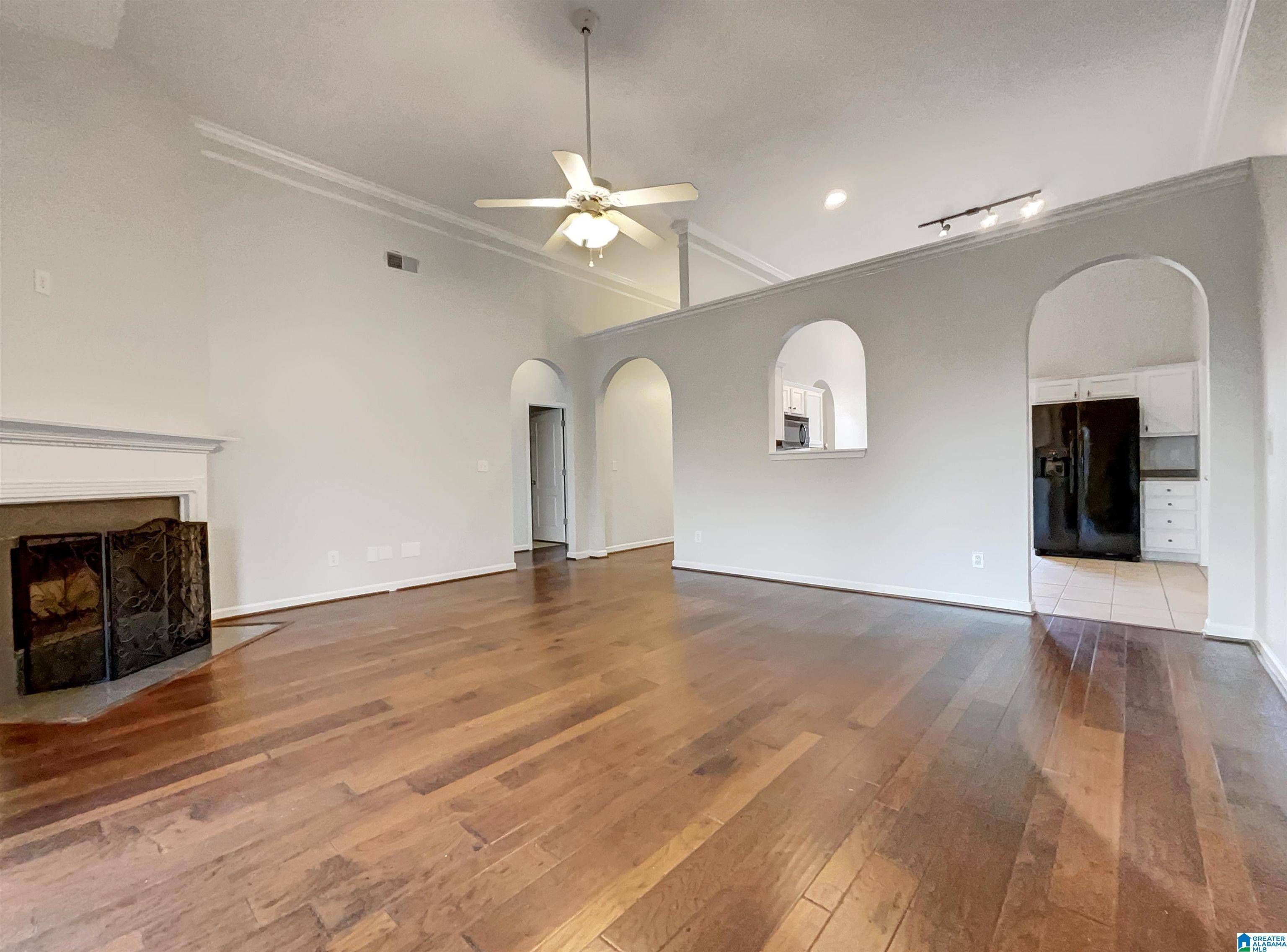 Alabaster, AL 35007,276 SILVER CREEK PARKWAY
