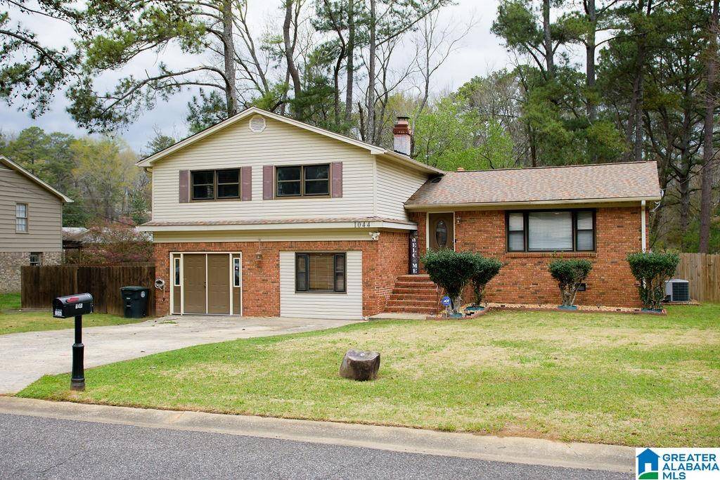 Birmingham, AL 35235,1044 SHARP DRIVE