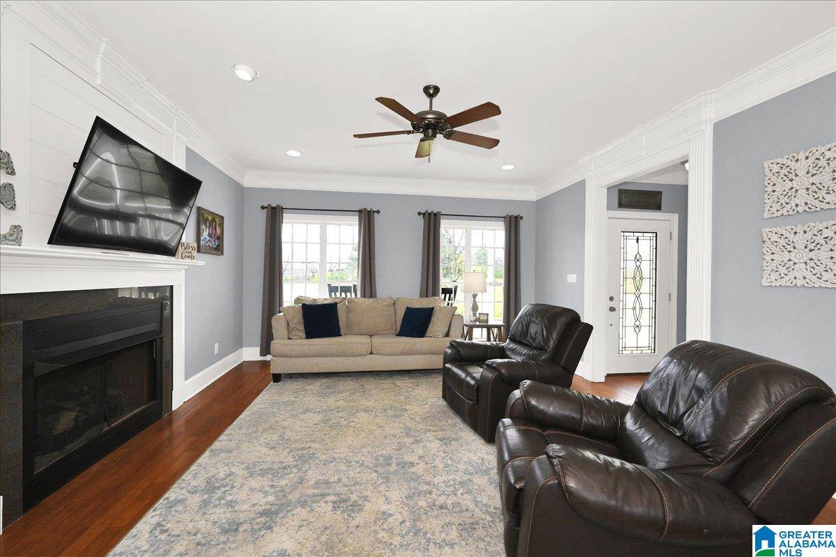 Cullman, AL 35057,8230 COUNTY ROAD 222