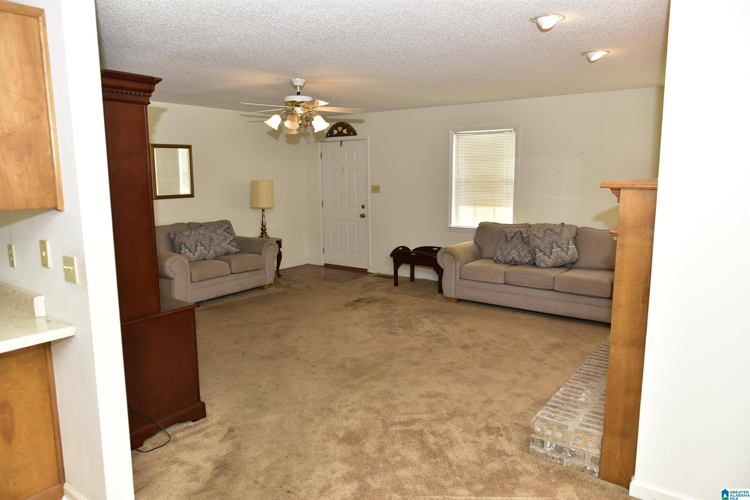 Rainbow City, AL 35906,211 WINDSOR LANE