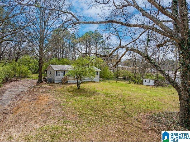 Bessemer, AL 35022,4332 PARADISE LANE