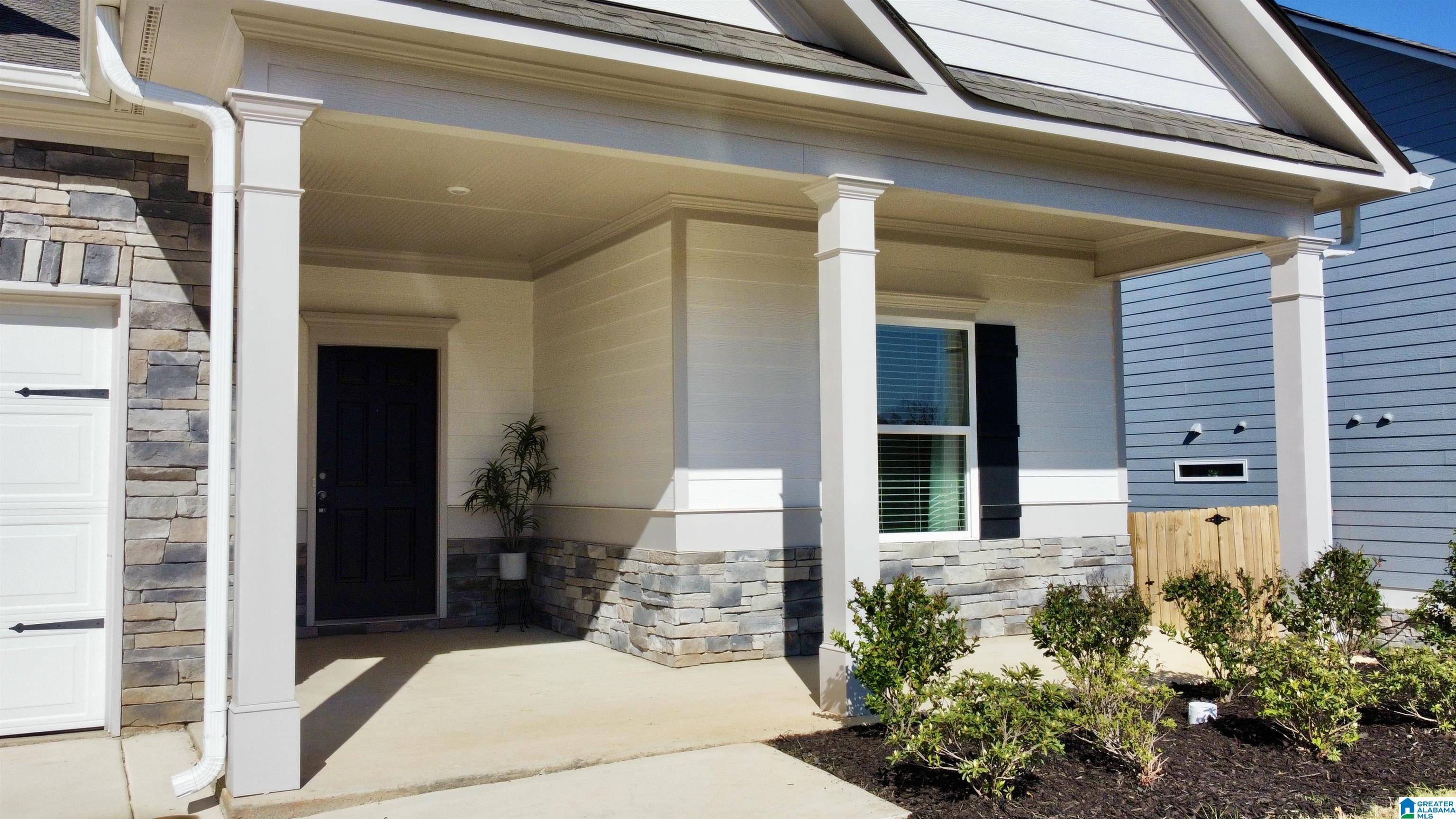 Lincoln, AL 35096,495 WILLOW DRIVE