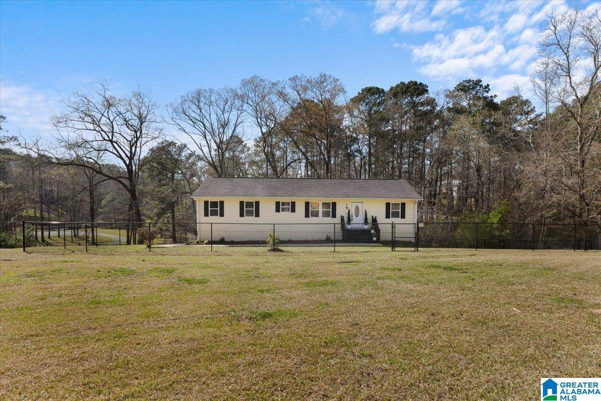 Talladega, AL 35160,145 N LAKESHORE DRIVE