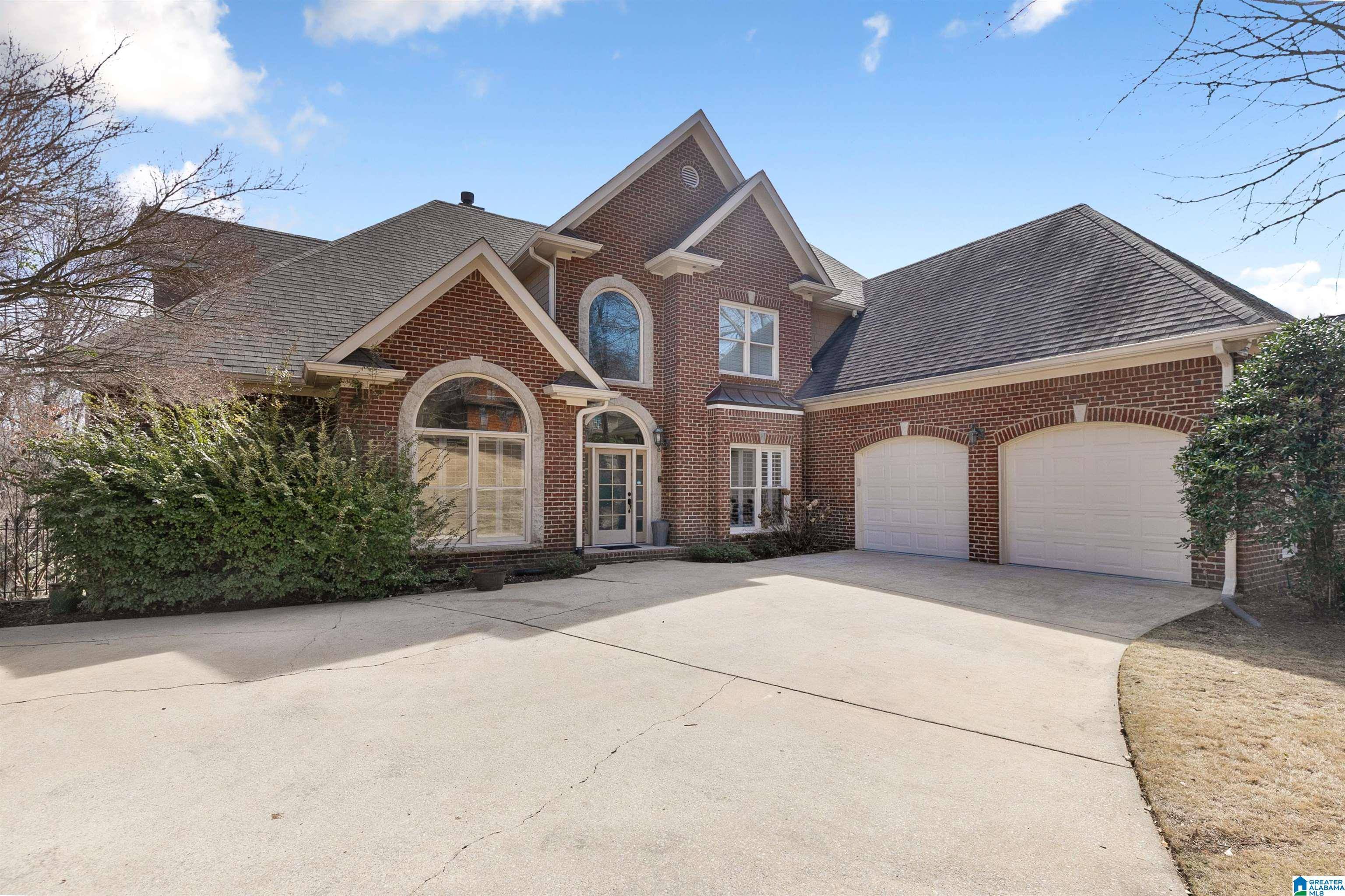 Hoover, AL 35226,5145 LAKE CREST CIRCLE