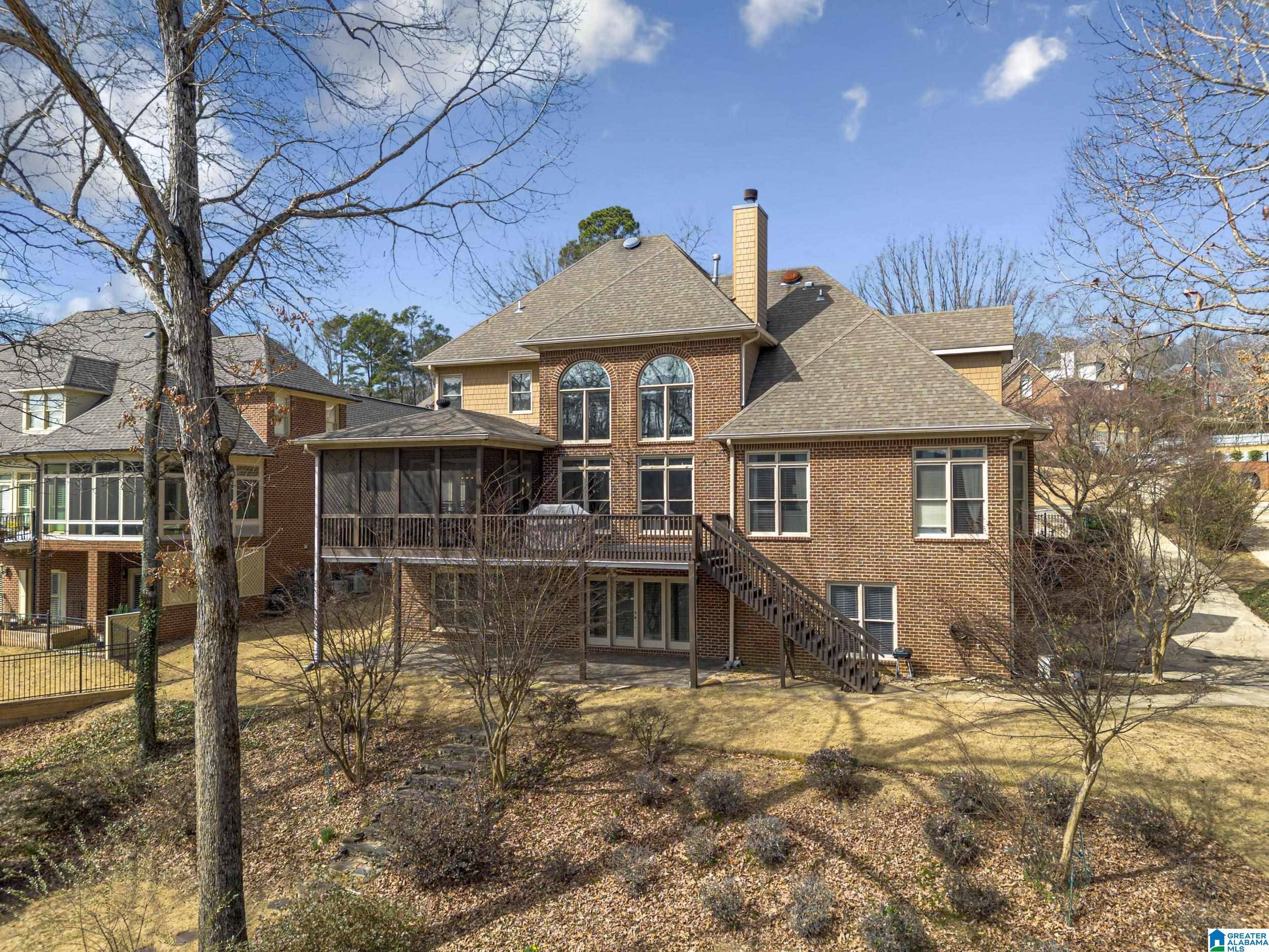 Hoover, AL 35226,5145 LAKE CREST CIRCLE