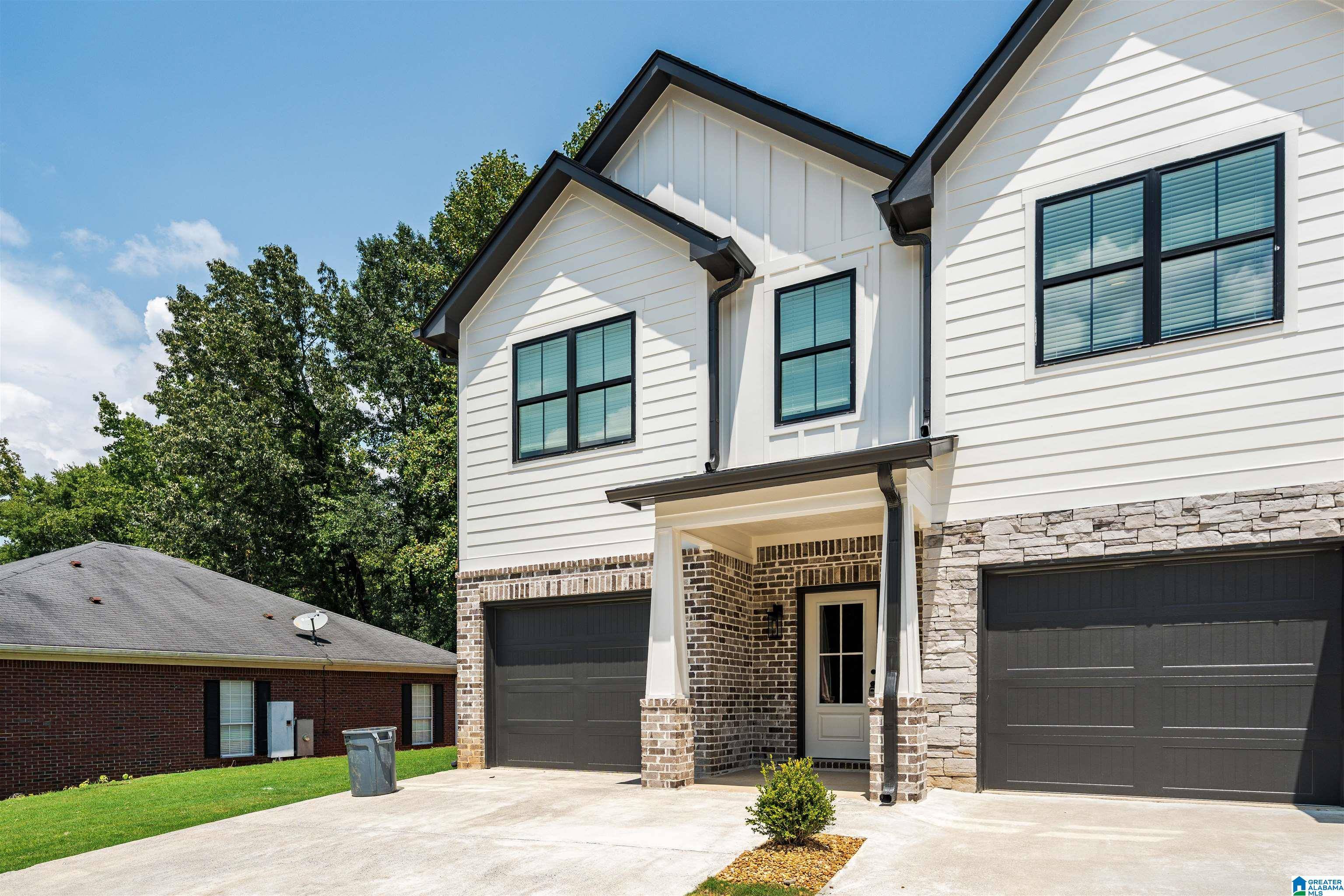 Helena, AL 35080,221 VILLAGE PARKWAY #36