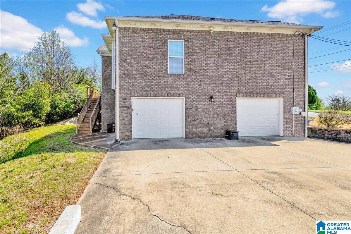 Birmingham, AL 35214,720 LAMPLIGHTER LANE