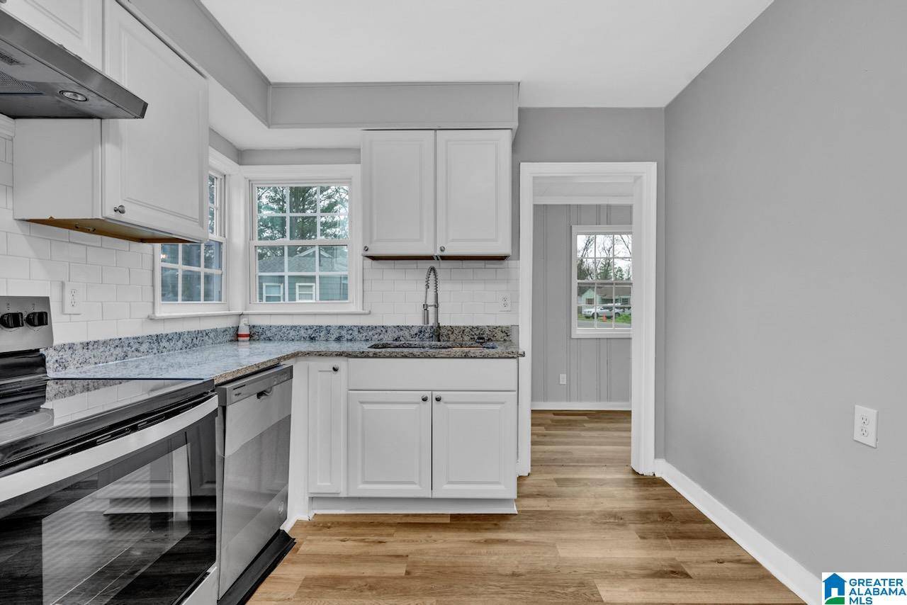 Birmingham, AL 35228,5800 COURT N