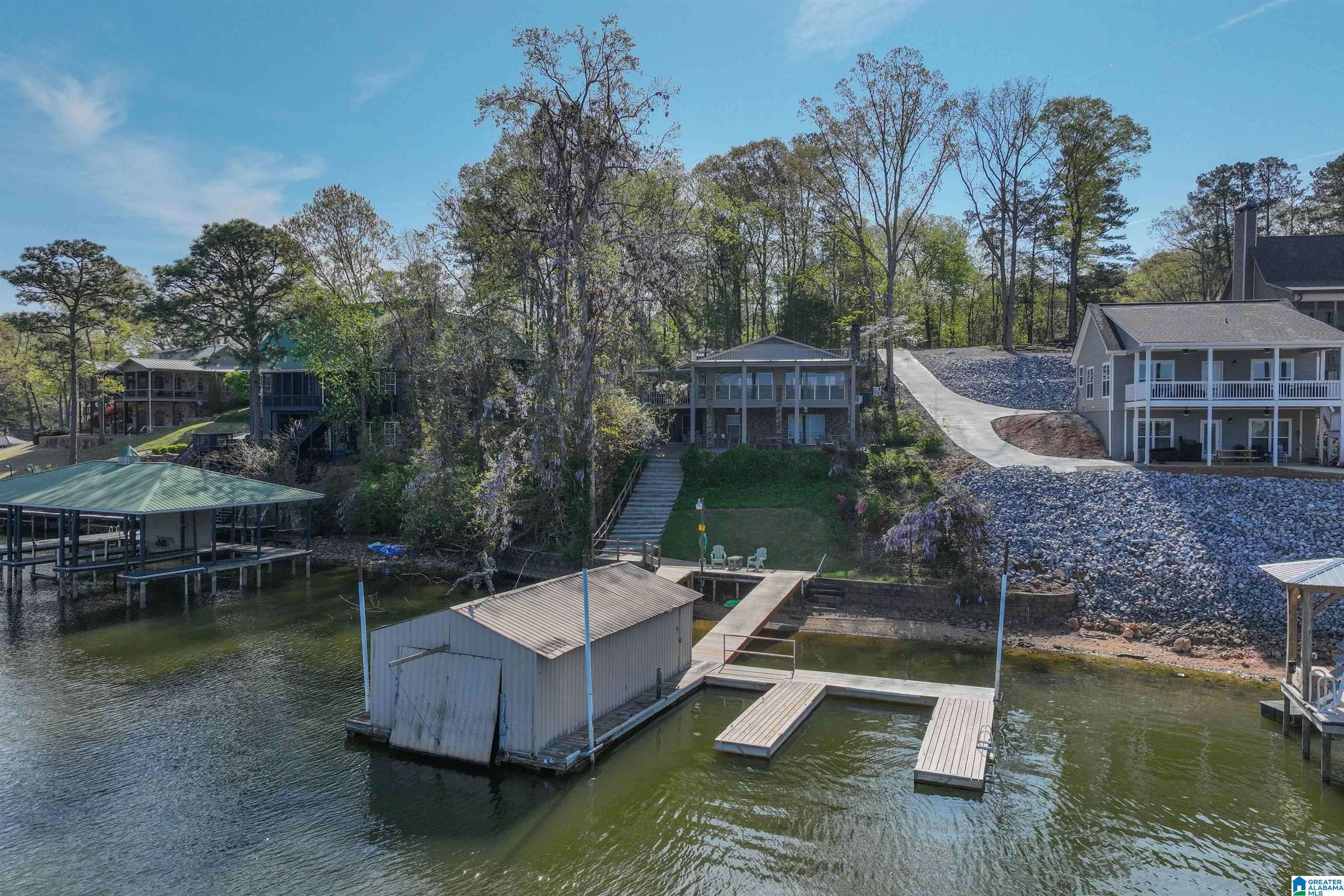 Talladega, AL 35160,881 RIDGEWAY CIRCLE