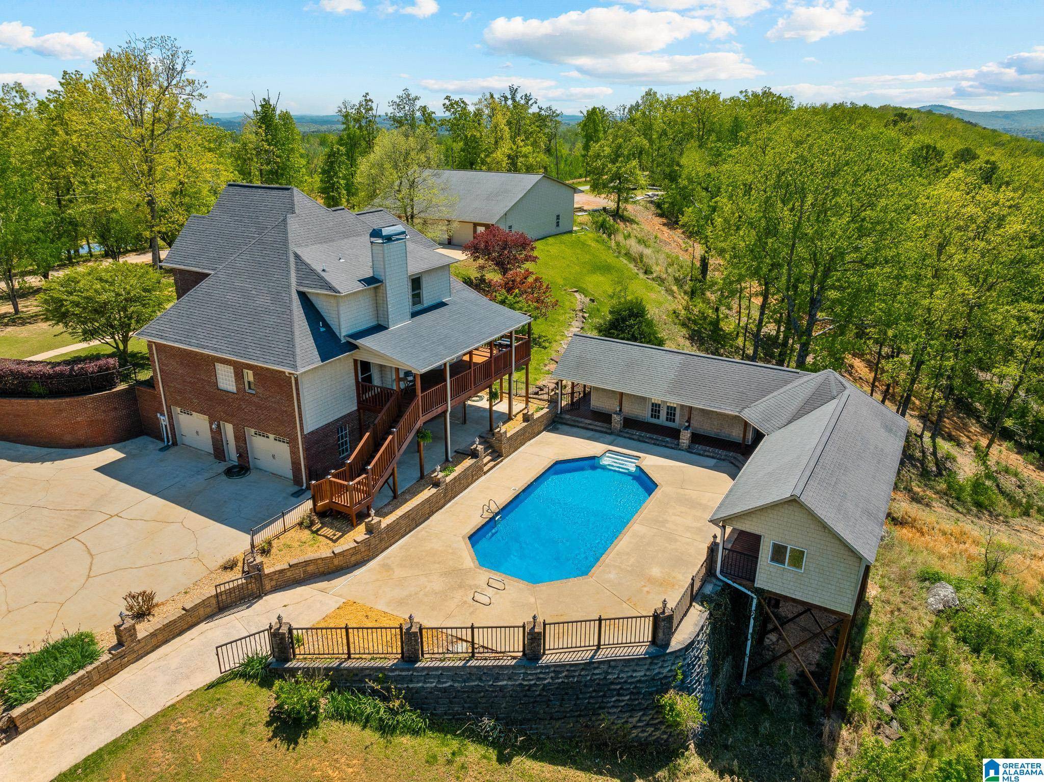 Pell City, AL 35128,206 SHAW ROAD