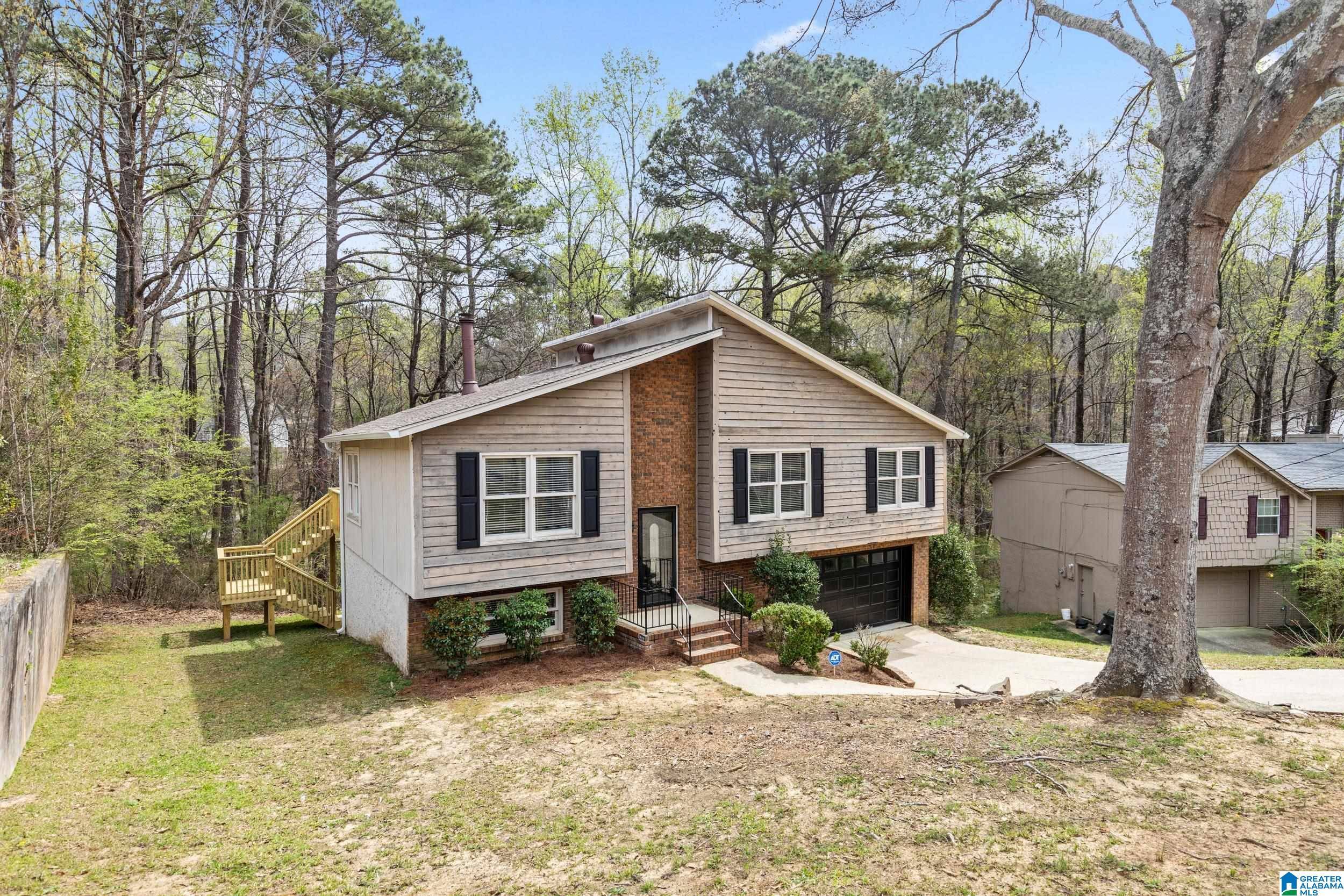 Irondale, AL 35210,842 DANTON LANE