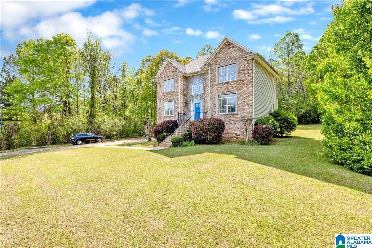 Pinson, AL 35126,5045 GOLD LEAF LANE