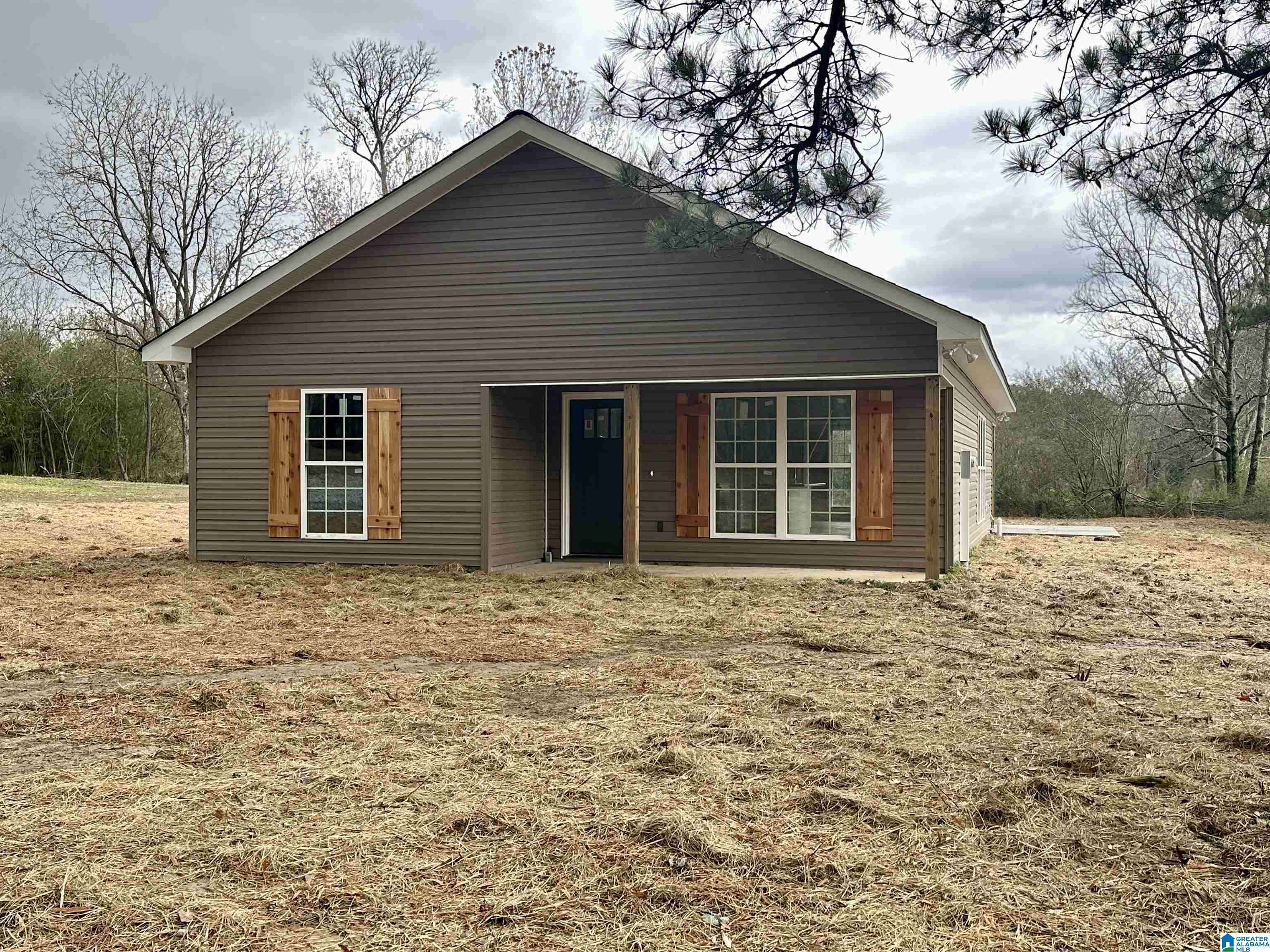 Vinemont, AL 35179,694 COUNTY ROAD 1447