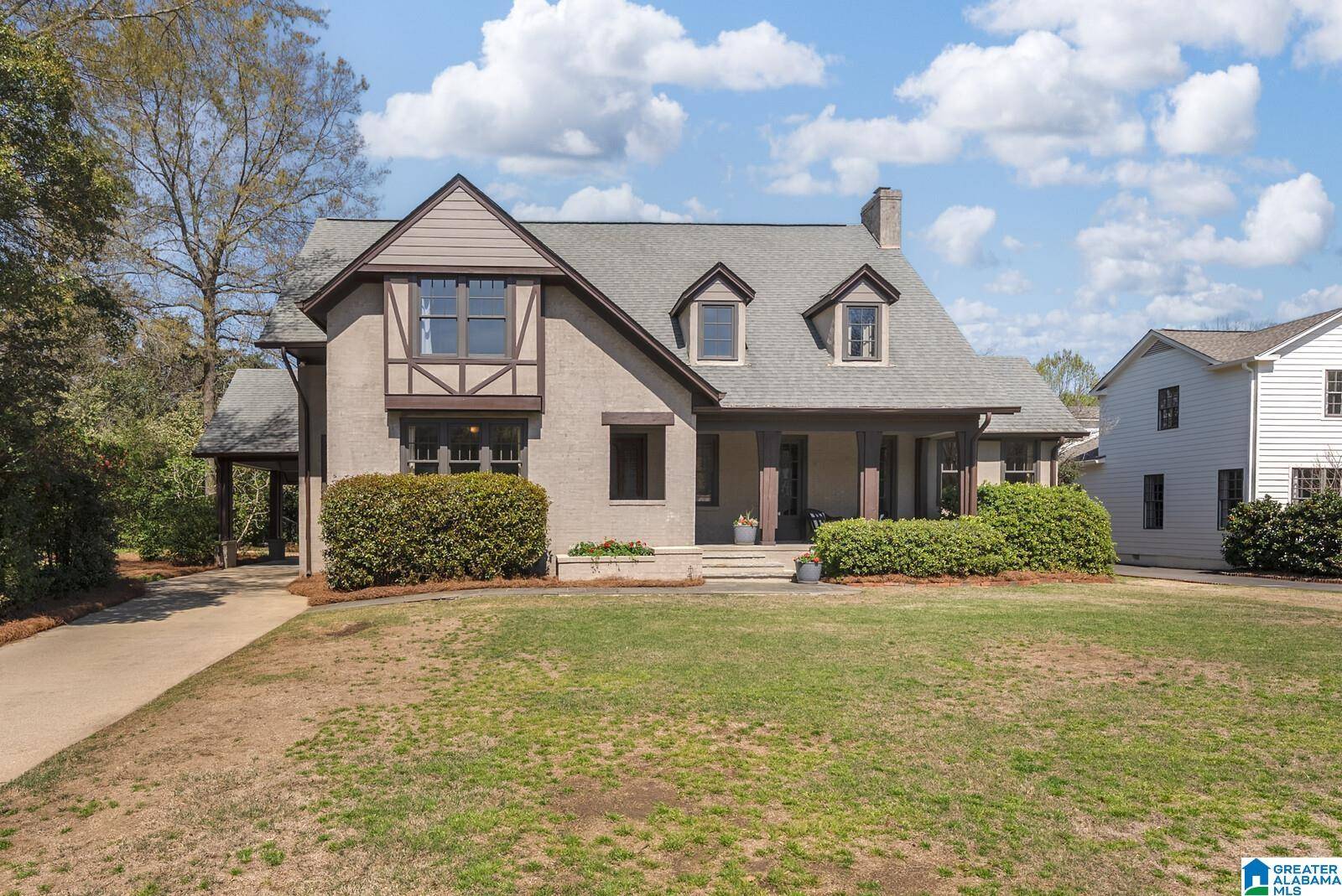 Mountain Brook, AL 35223,2504 HEATHERMOOR ROAD