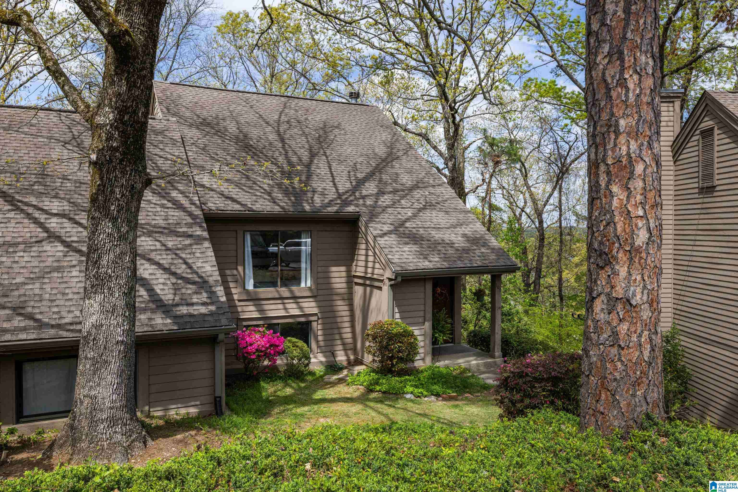 Birmingham, AL 35242,107 CAMBRIAN WAY #107