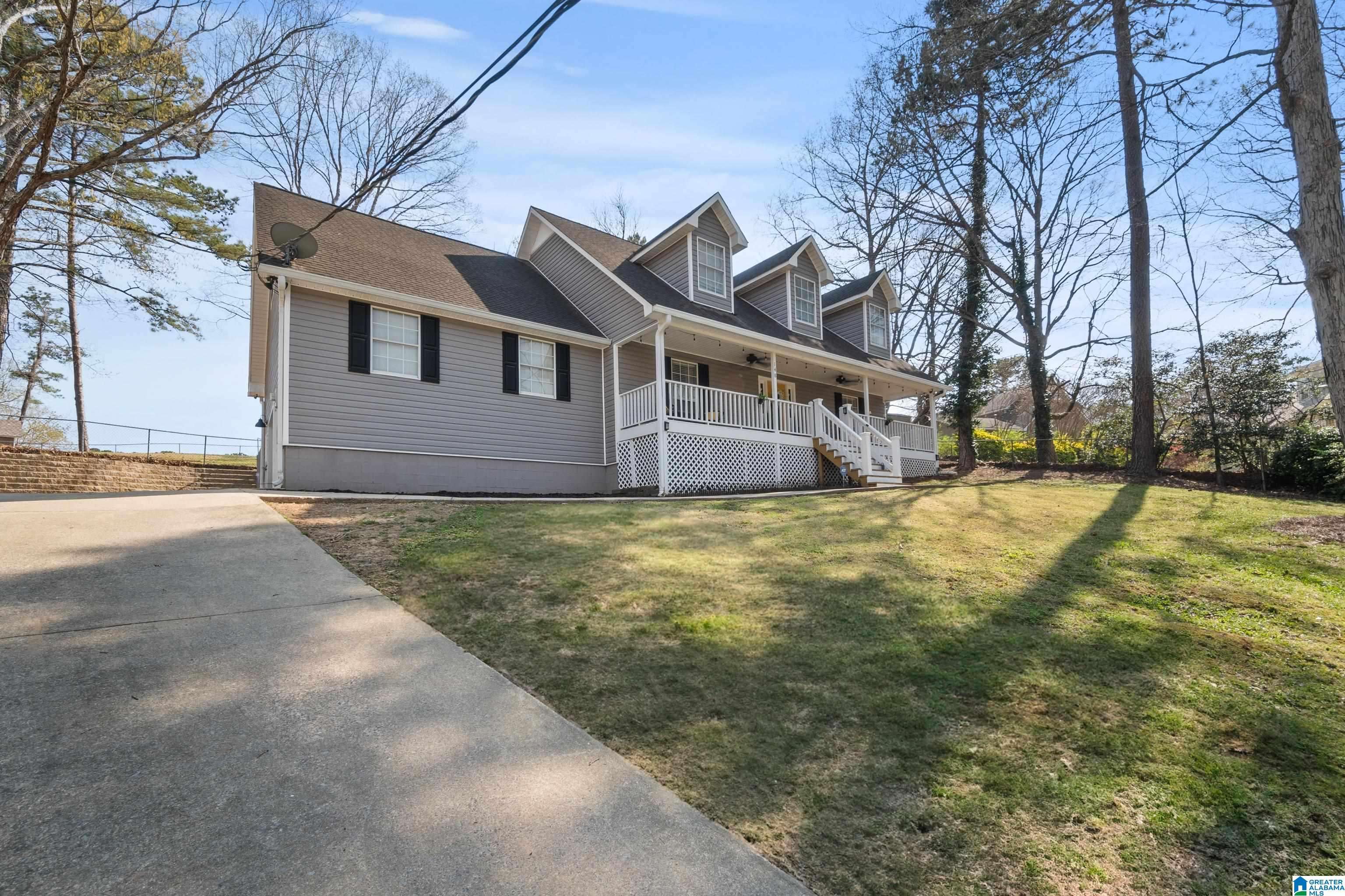 Trussville, AL 35173,148 YVONNE STREET
