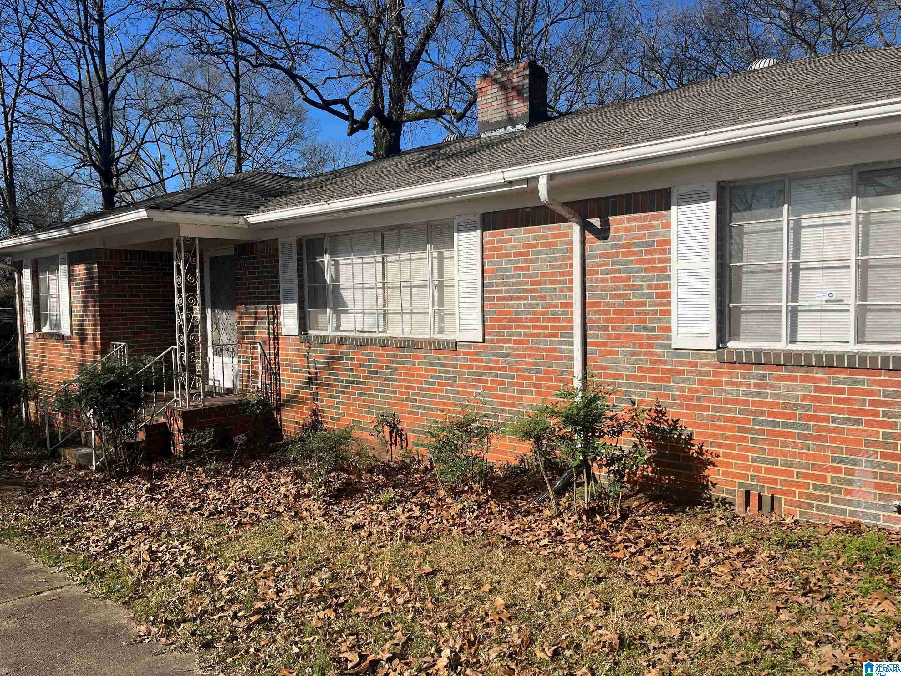 Center Point, AL 35215,2716 WOOD DRIVE NE