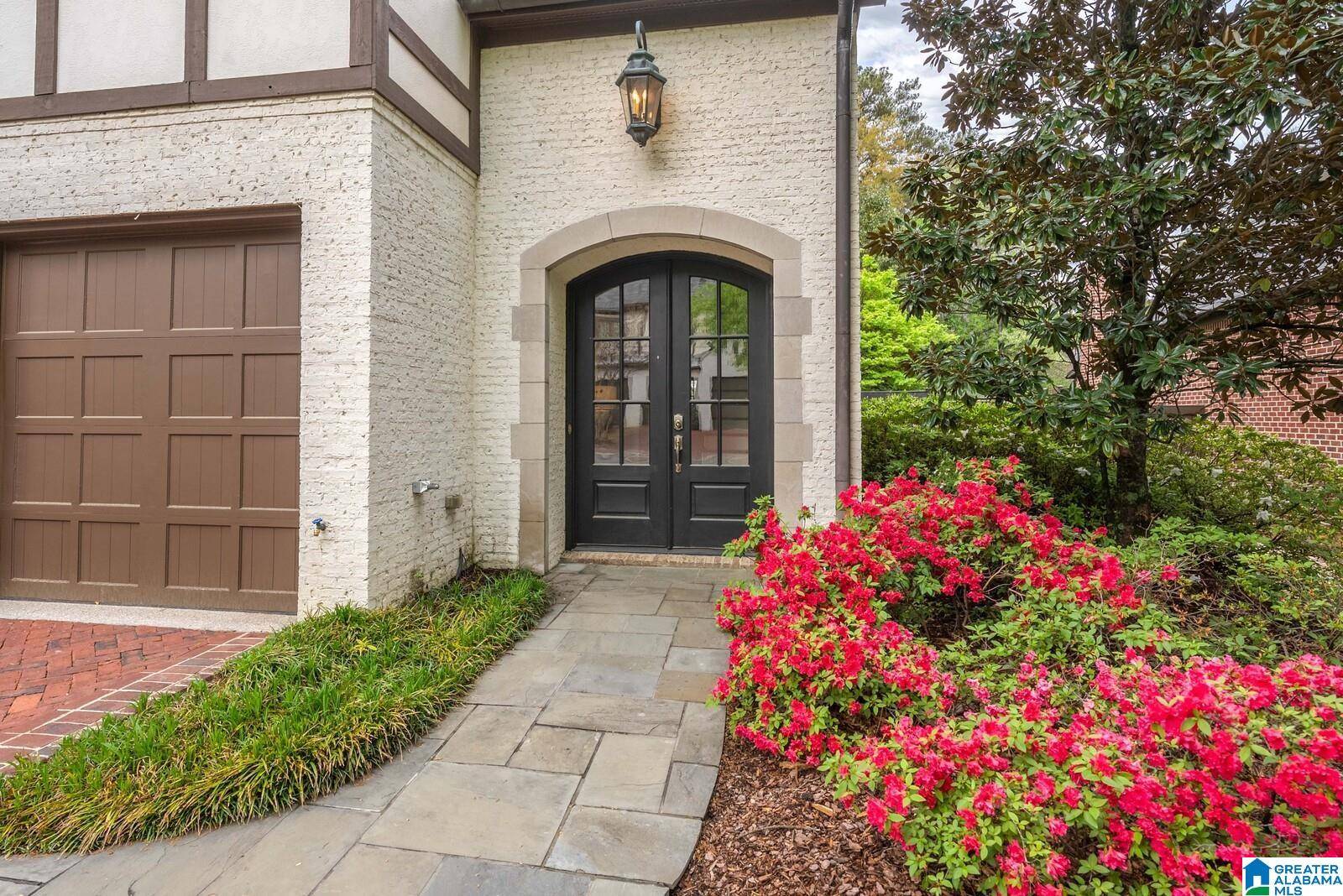 Mountain Brook, AL 35223,2326 BROOK MANOR DRIVE