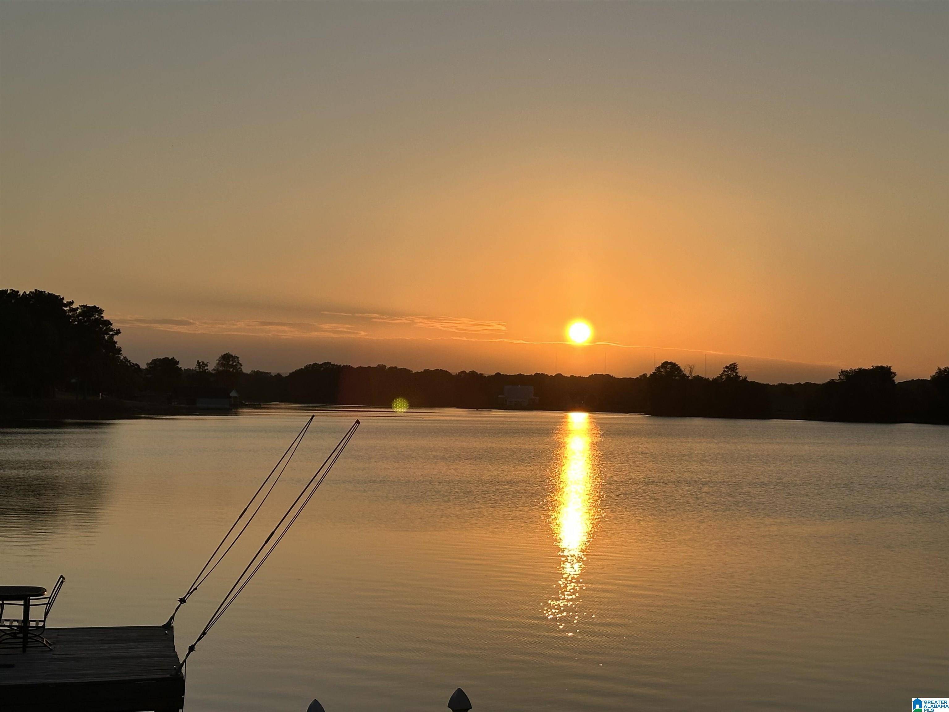 Gadsden, AL 35901,339 LAKEPOINT DRIVE