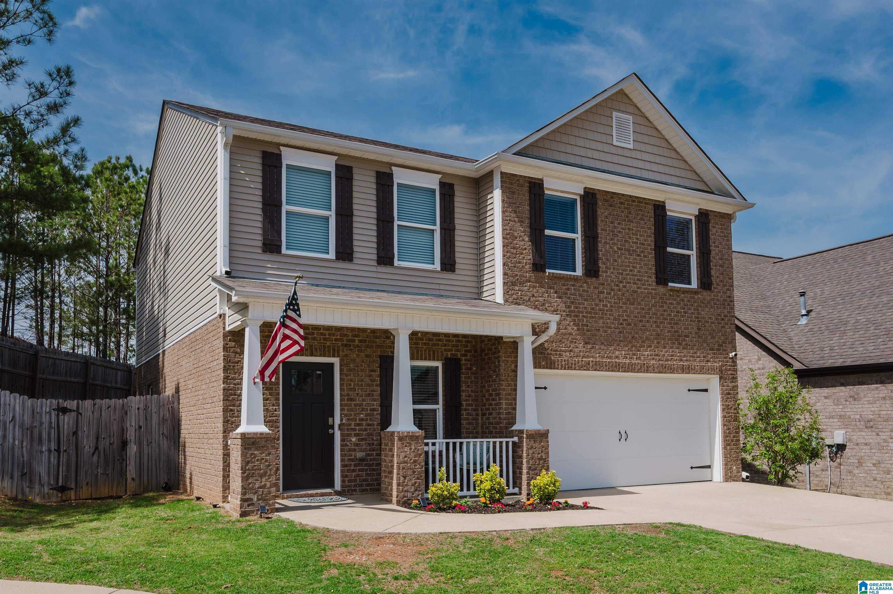Trussville, AL 35173,296 GLEN CROSS DRIVE