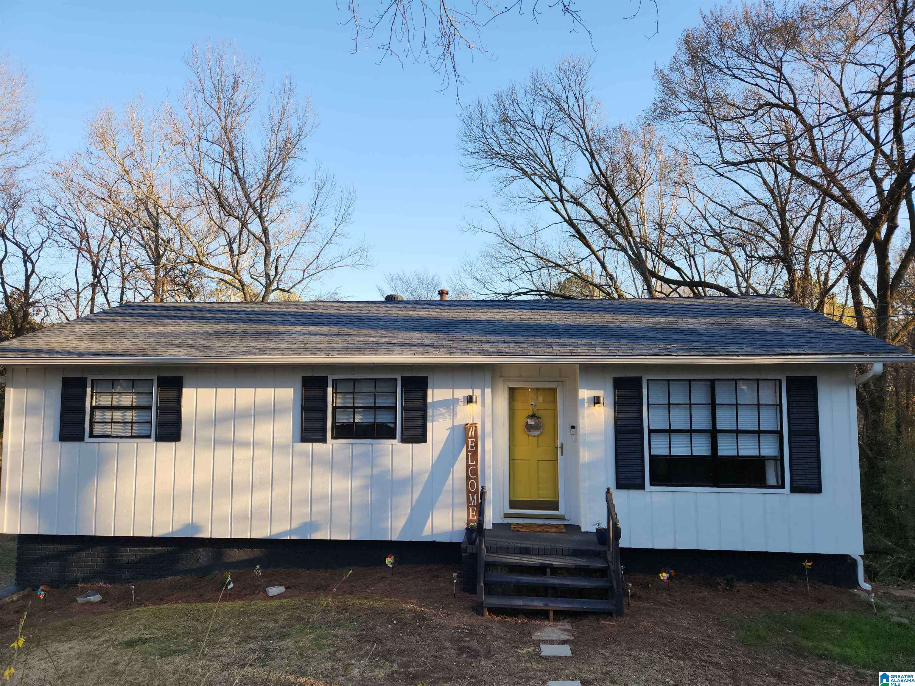 Birmingham, AL 35215,513 CAMELLIA ROAD