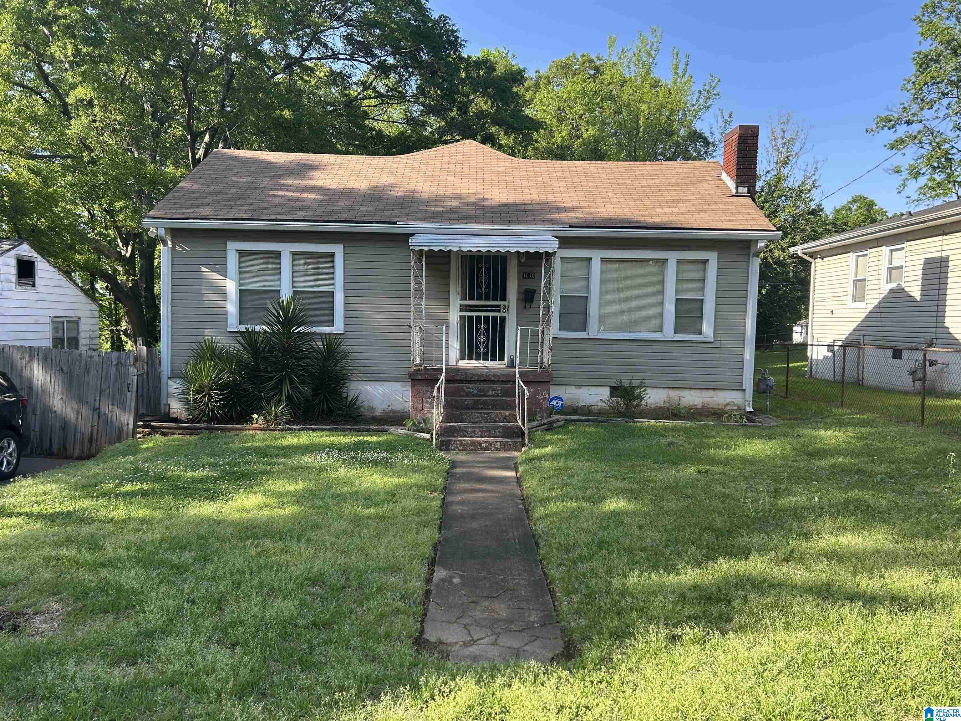 Midfield, AL 35228,1010 7TH AVENUE