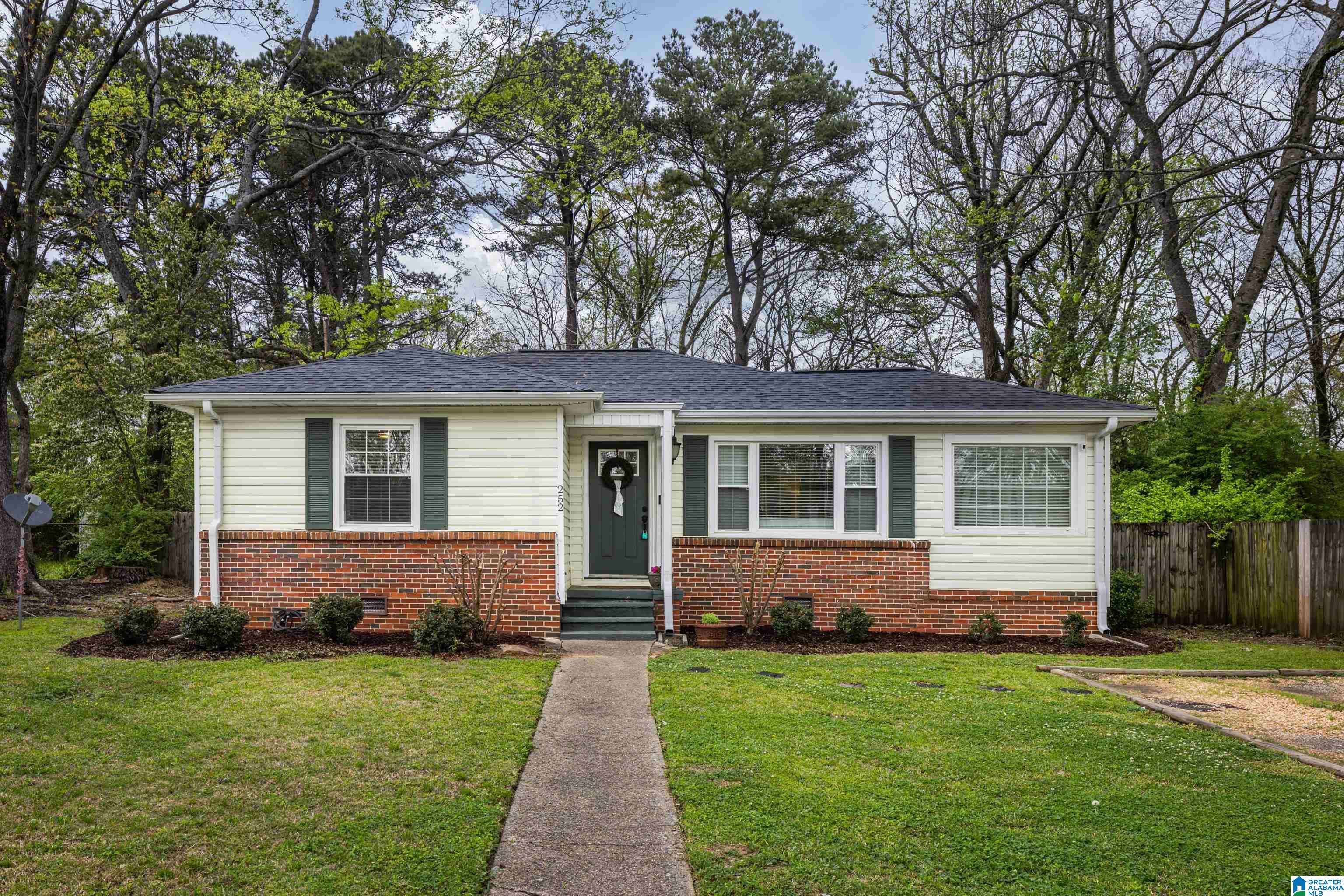 Homewood, AL 35209,252 KENT LANE