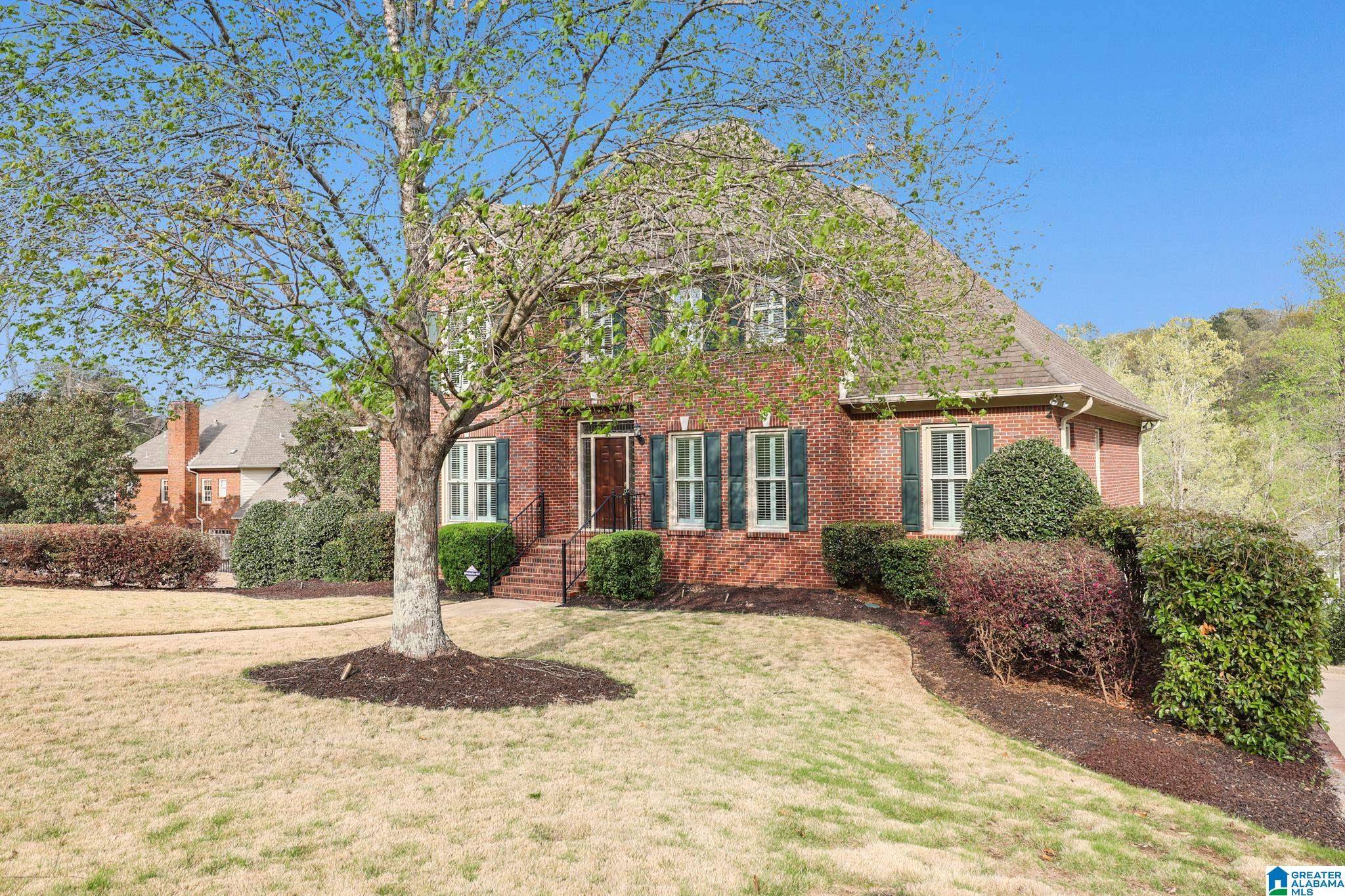 Vestavia Hills, AL 35243,3536 TANGLECREEK CIRCLE