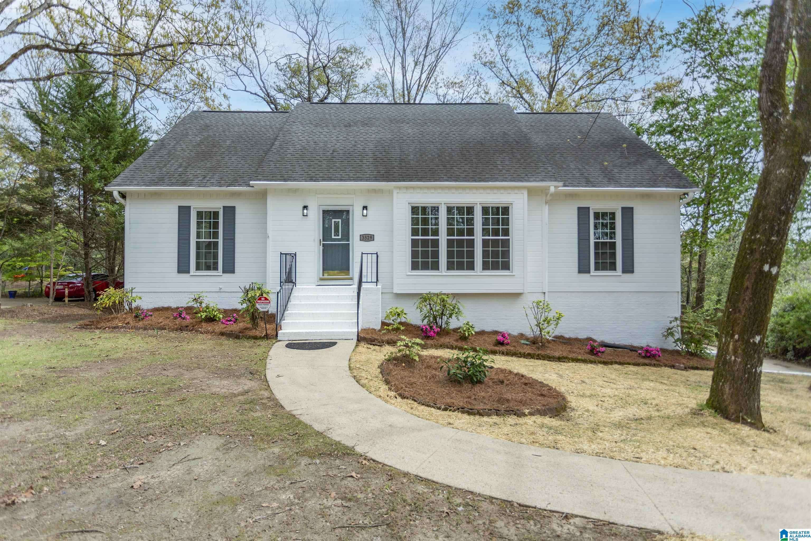 Hoover, AL 35216,3529 WILLIAM AND MARY ROAD