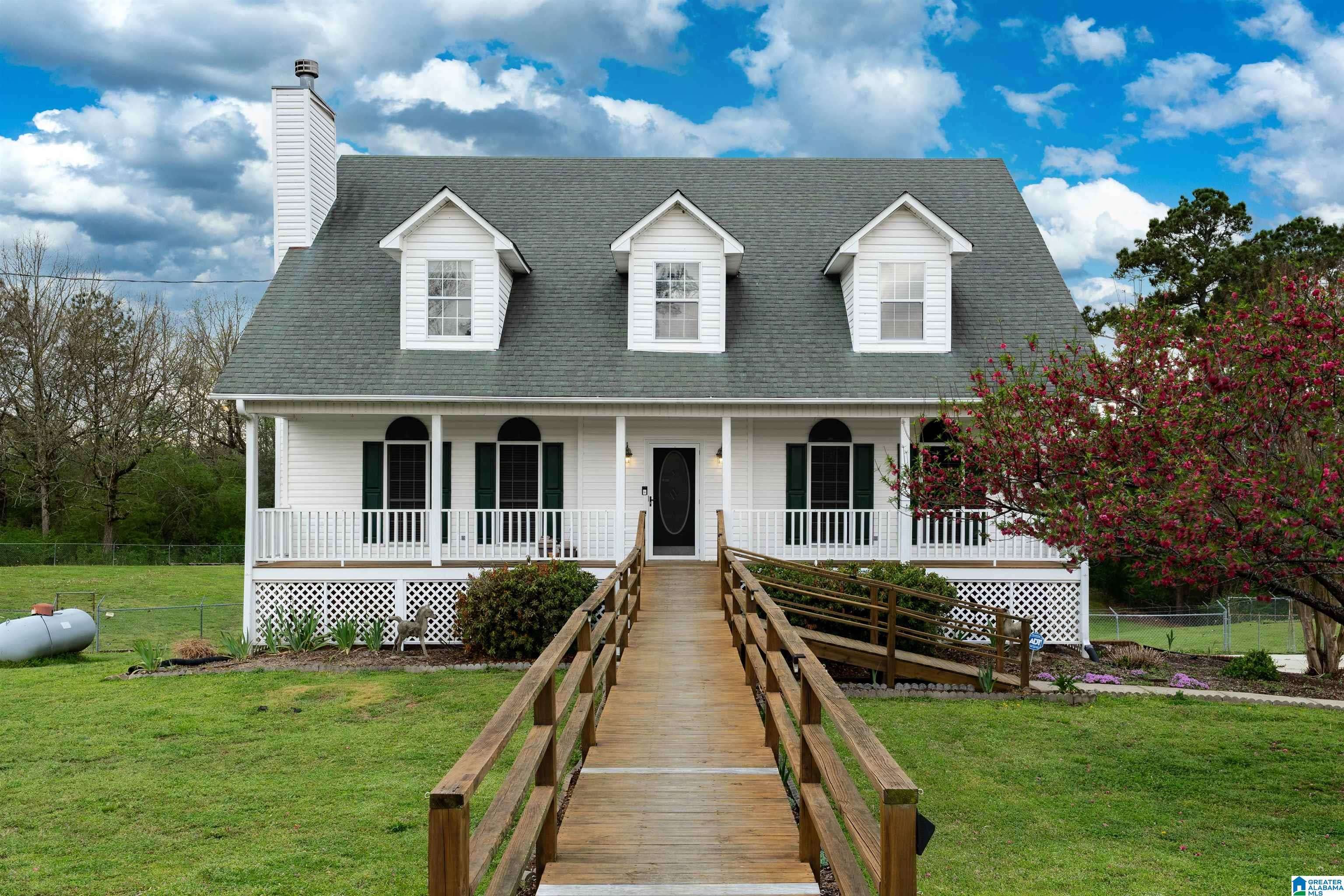 Locust Fork, AL 35097,200 SHADY POINT ROAD