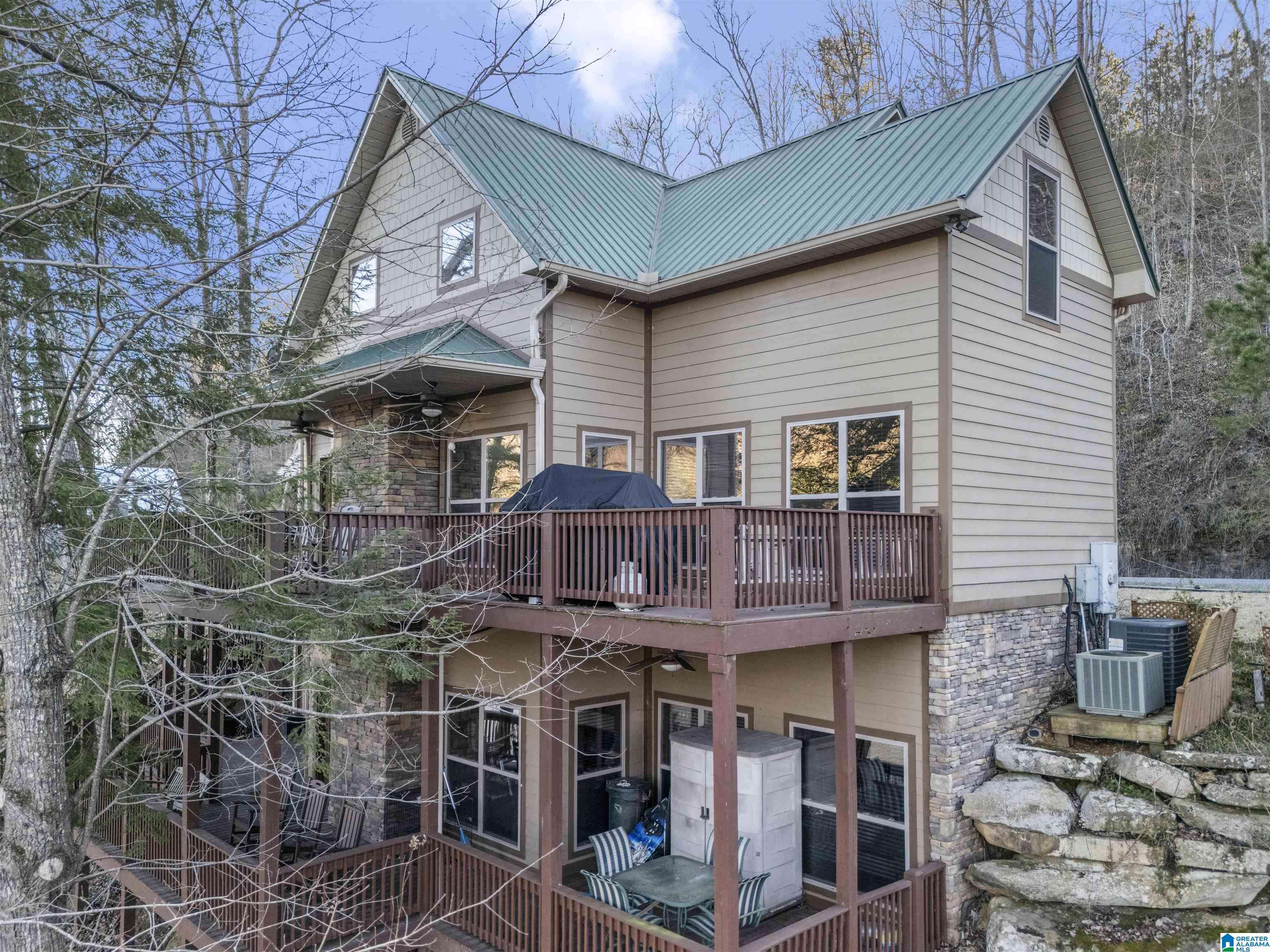Arley, AL 35541,495 LAKERIDGE DRIVE