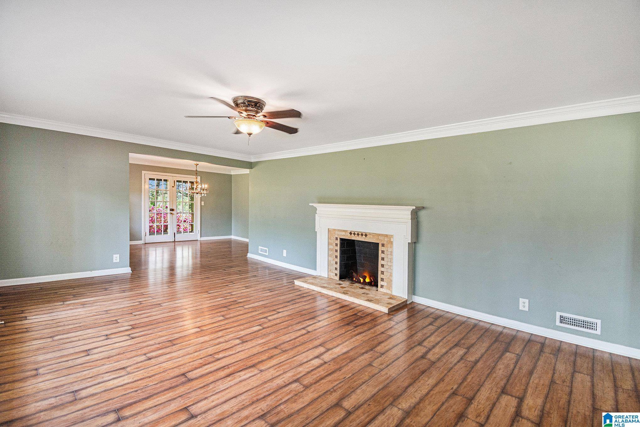 Hueytown, AL 35023,142 KENNILWORTH ROAD