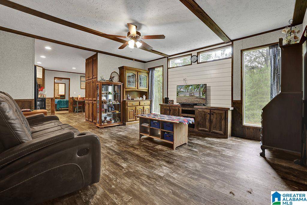 Jasper, AL 35503,121 KELLEY DRIVE