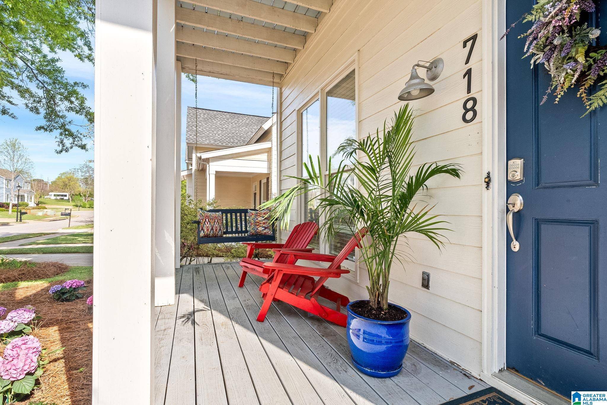 Auburn, AL 36830,718 QUEENS WAY